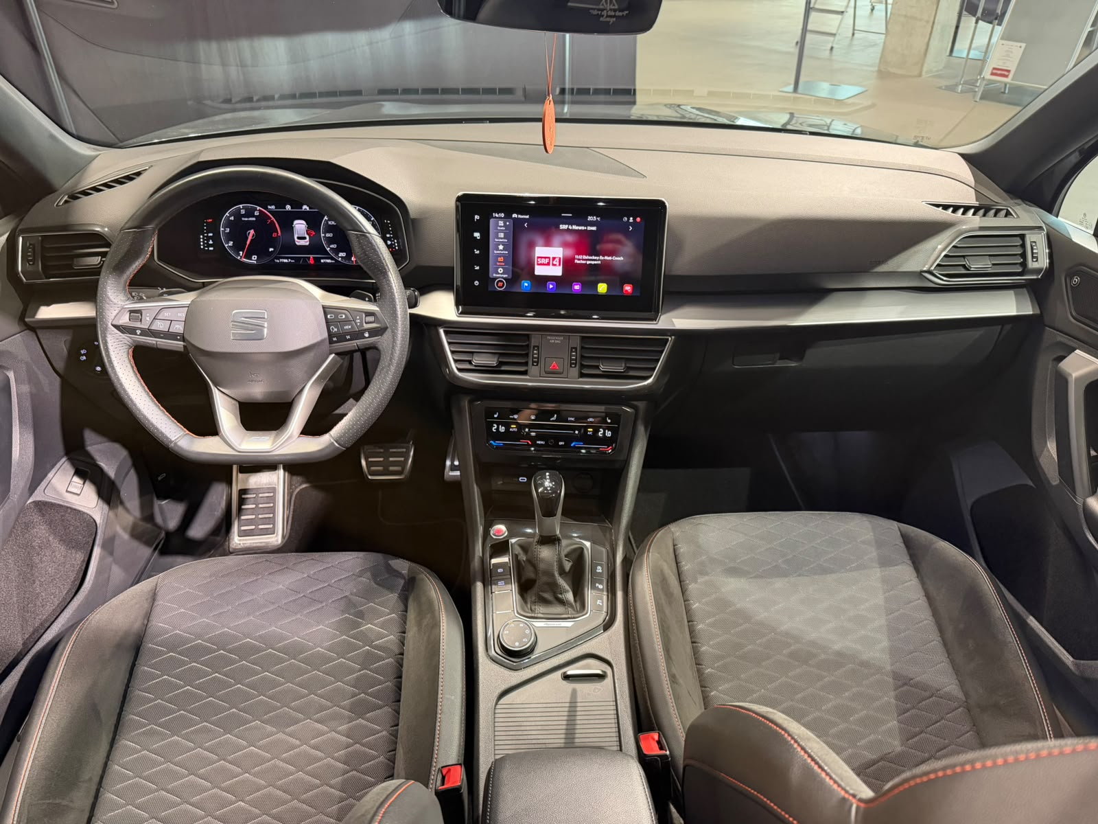 SEAT Tarraco 2.0TSI FR 4Drive DSG (CH)-image-22