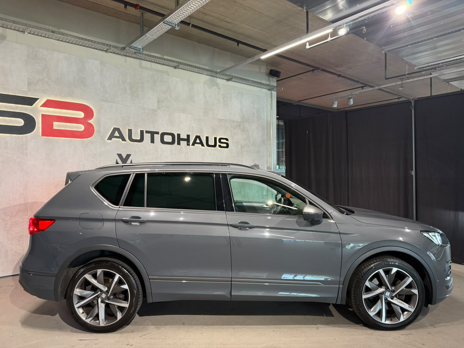 SEAT Tarraco 2.0TSI FR 4Drive DSG (CH)-image-5