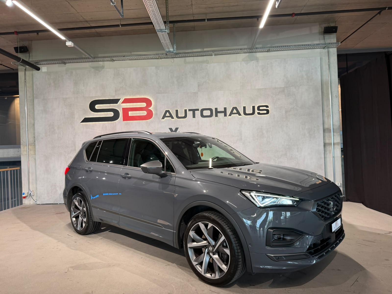 SEAT Tarraco 2.0TSI FR 4Drive DSG (CH)-showroom-element-1