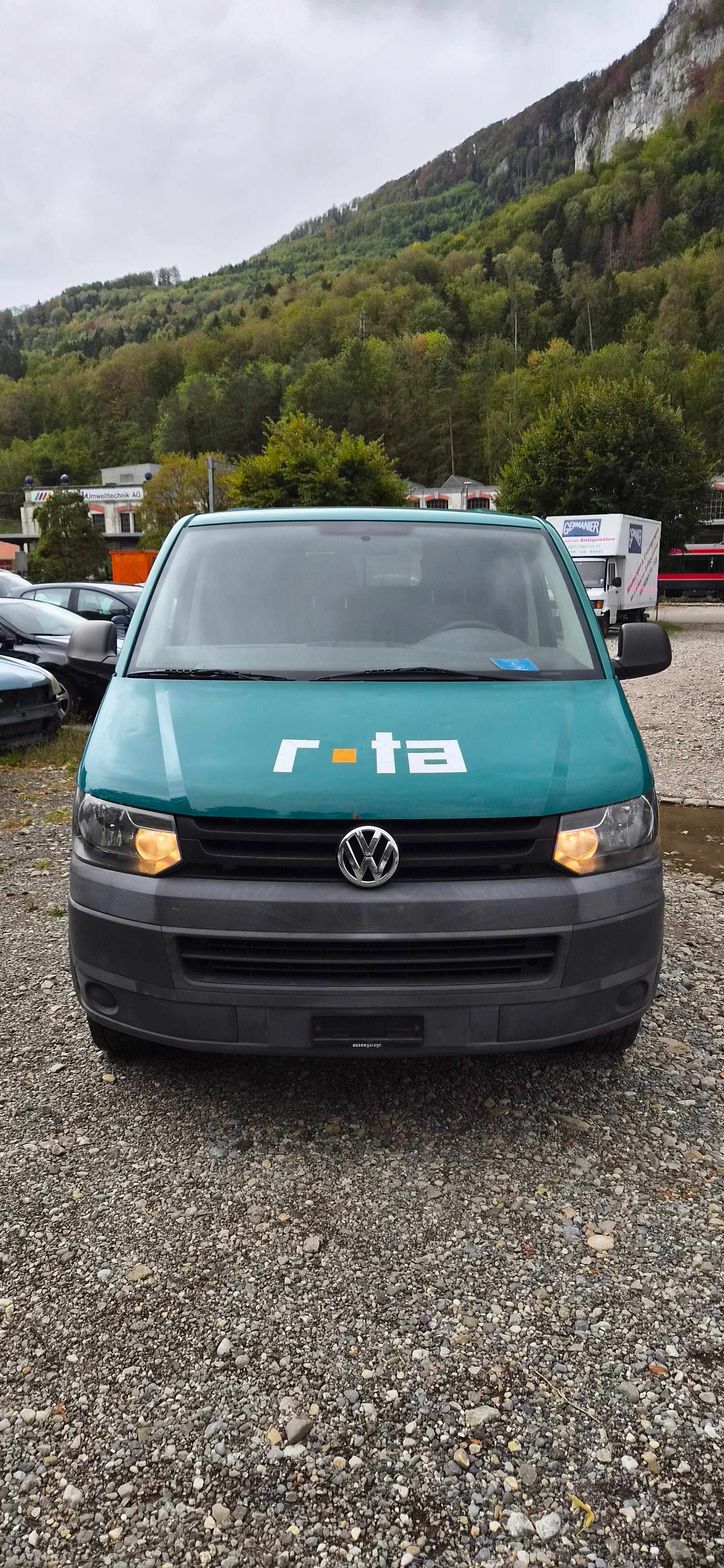 VW T5 2.0 TDI-image-0