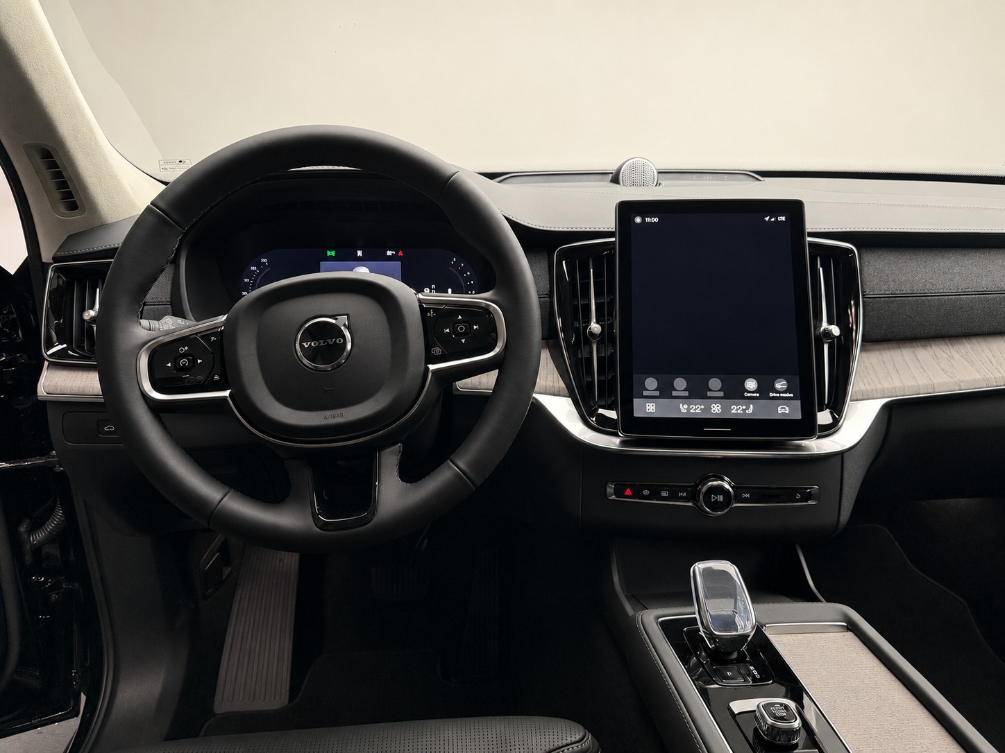 VOLVO XC90 2.0 B5 MH Black Edition AWD-image-5
