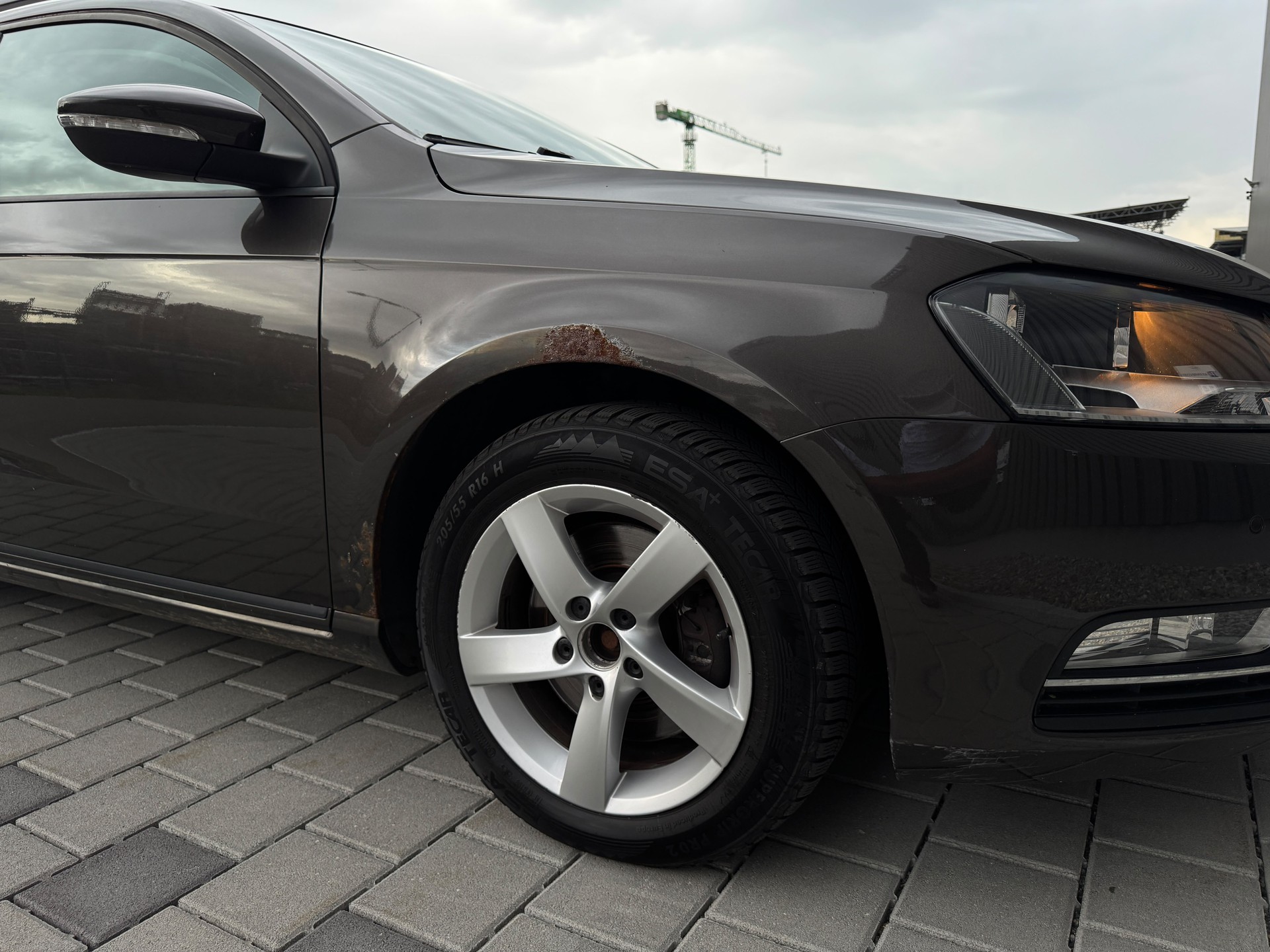 VW Passat Variant 2.0 TDI BMT Trendline 4M-image-11
