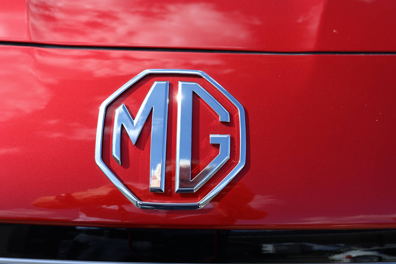 MG MG HS-image-8