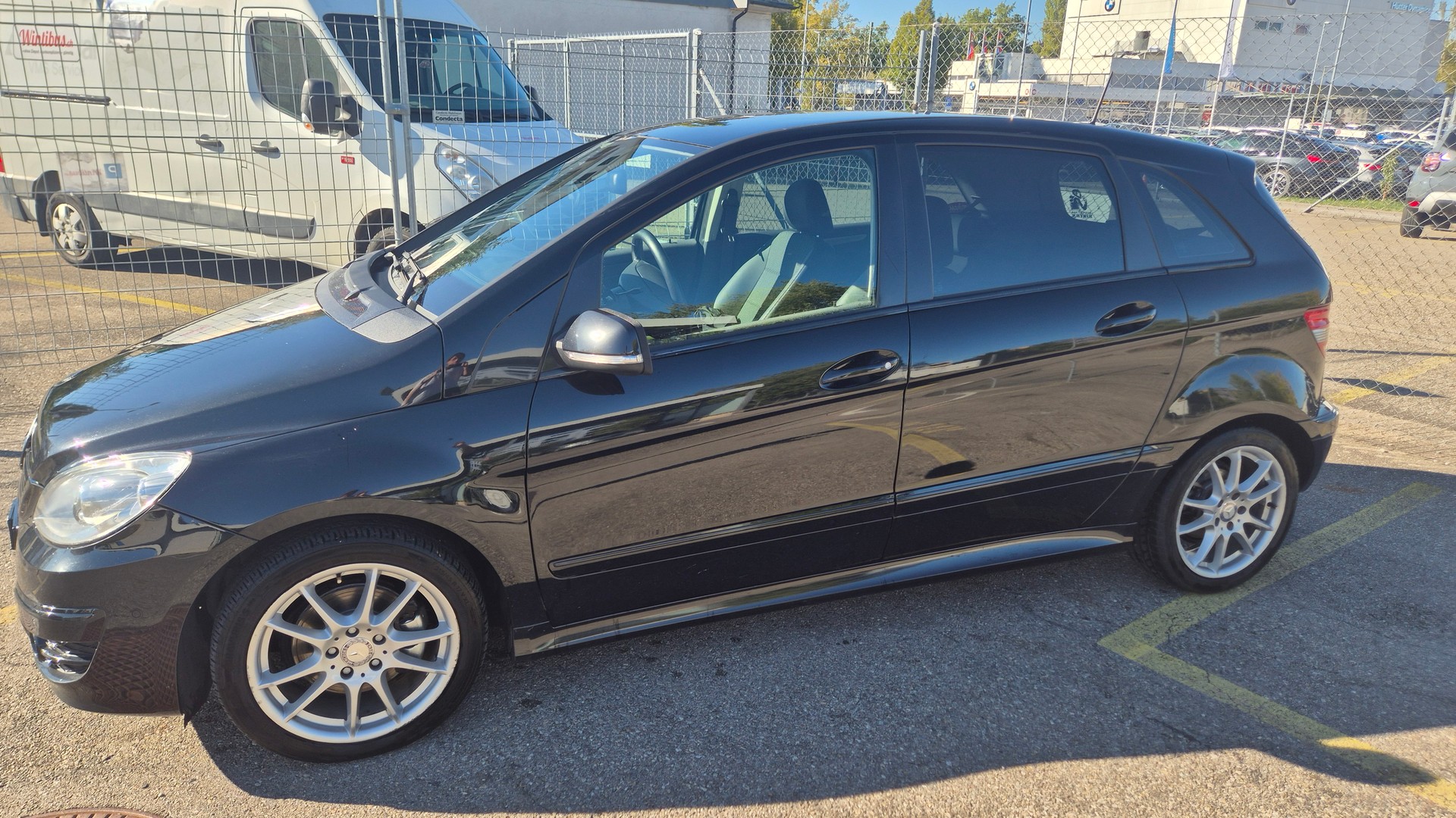 MERCEDES-BENZ B 180 CDI-image-4