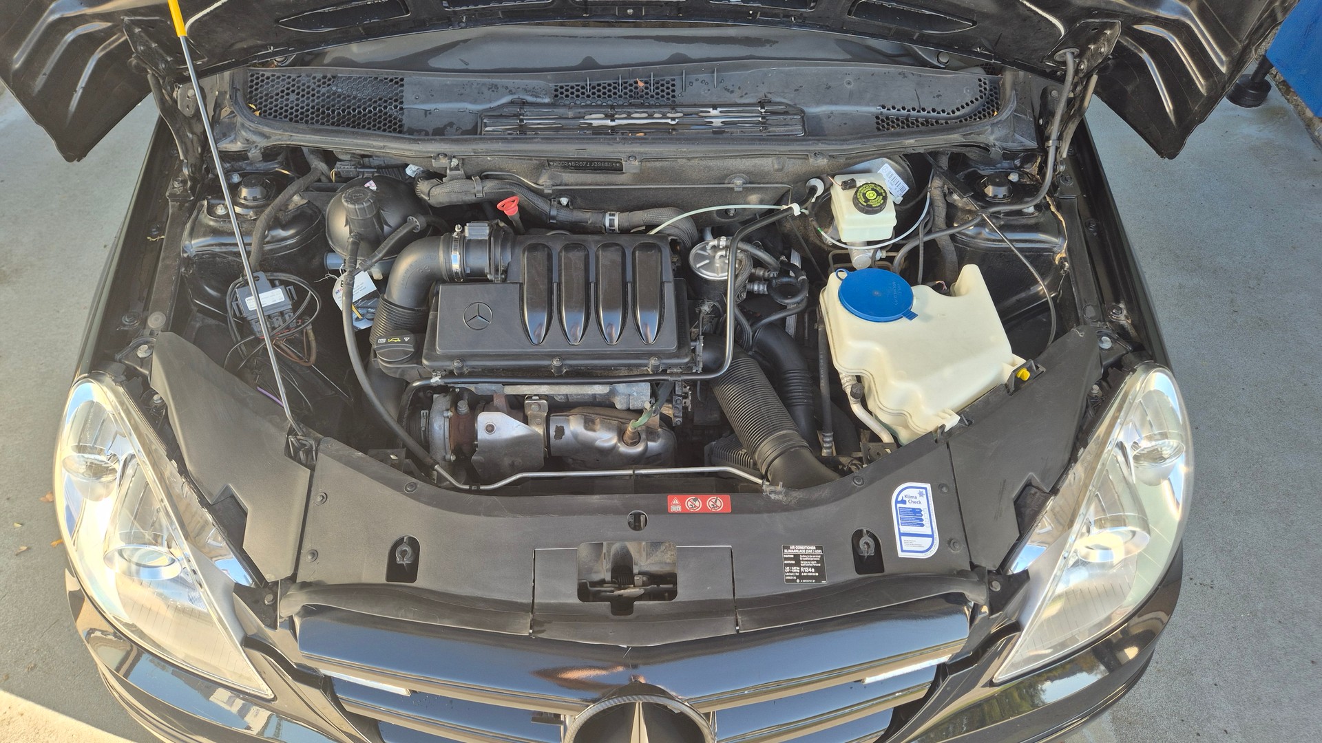 MERCEDES-BENZ B 180 CDI-image-2
