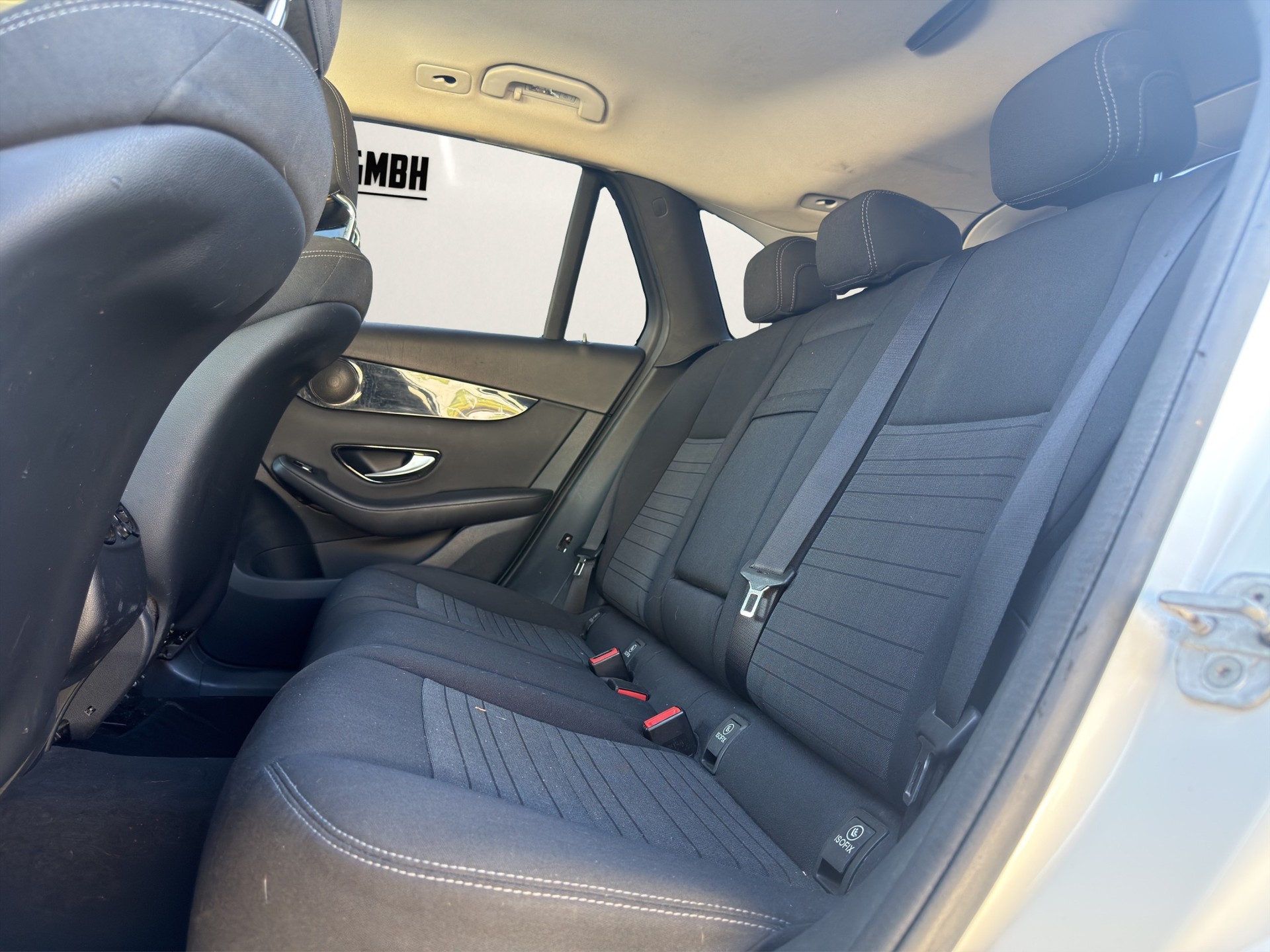 MERCEDES-BENZ GLC 220 d 4Matic 9G-Tronic-image-14