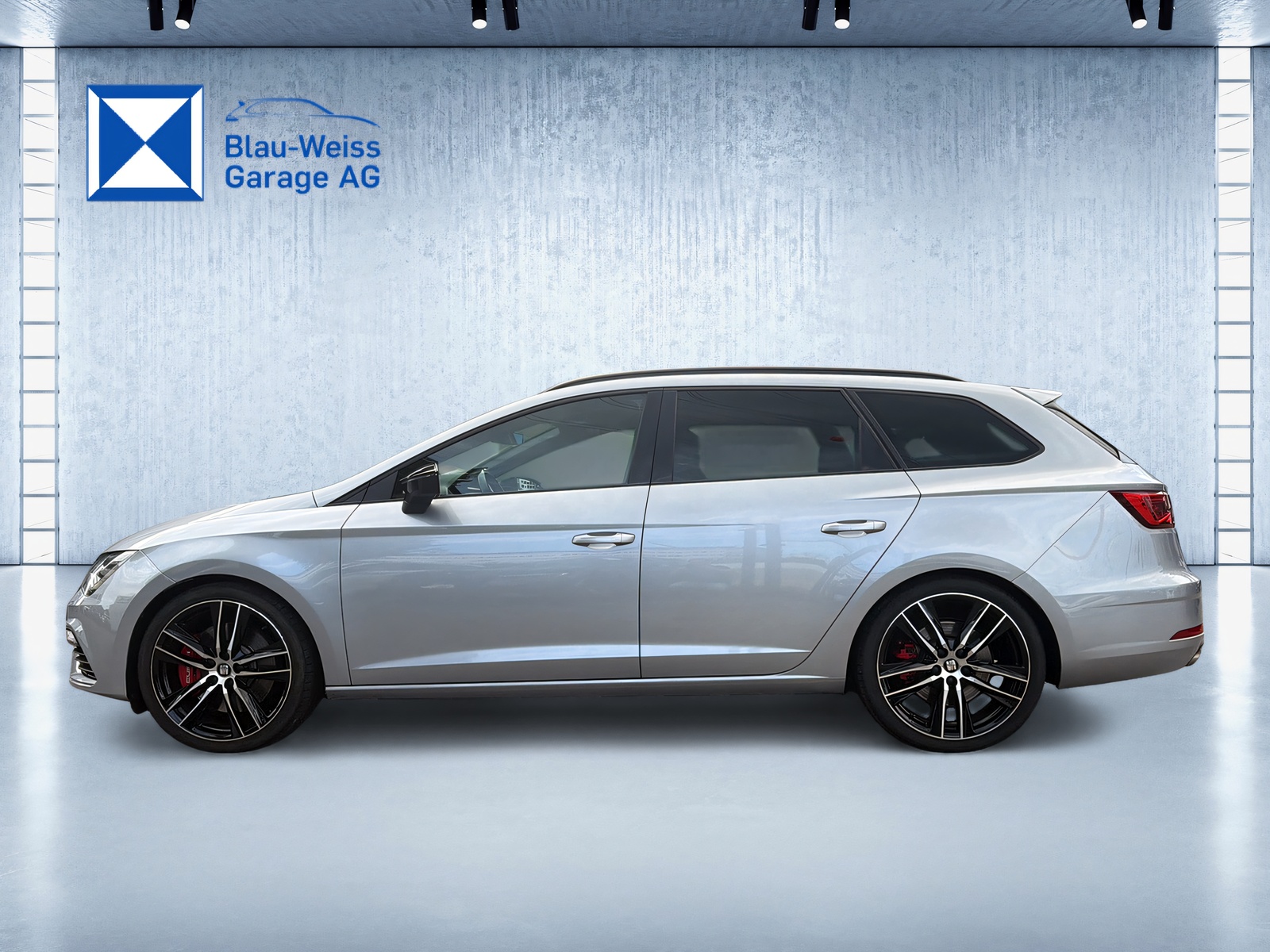 SEAT Leon ST 2.0 TSI Cupra 300 4 Drive DSG-image-7