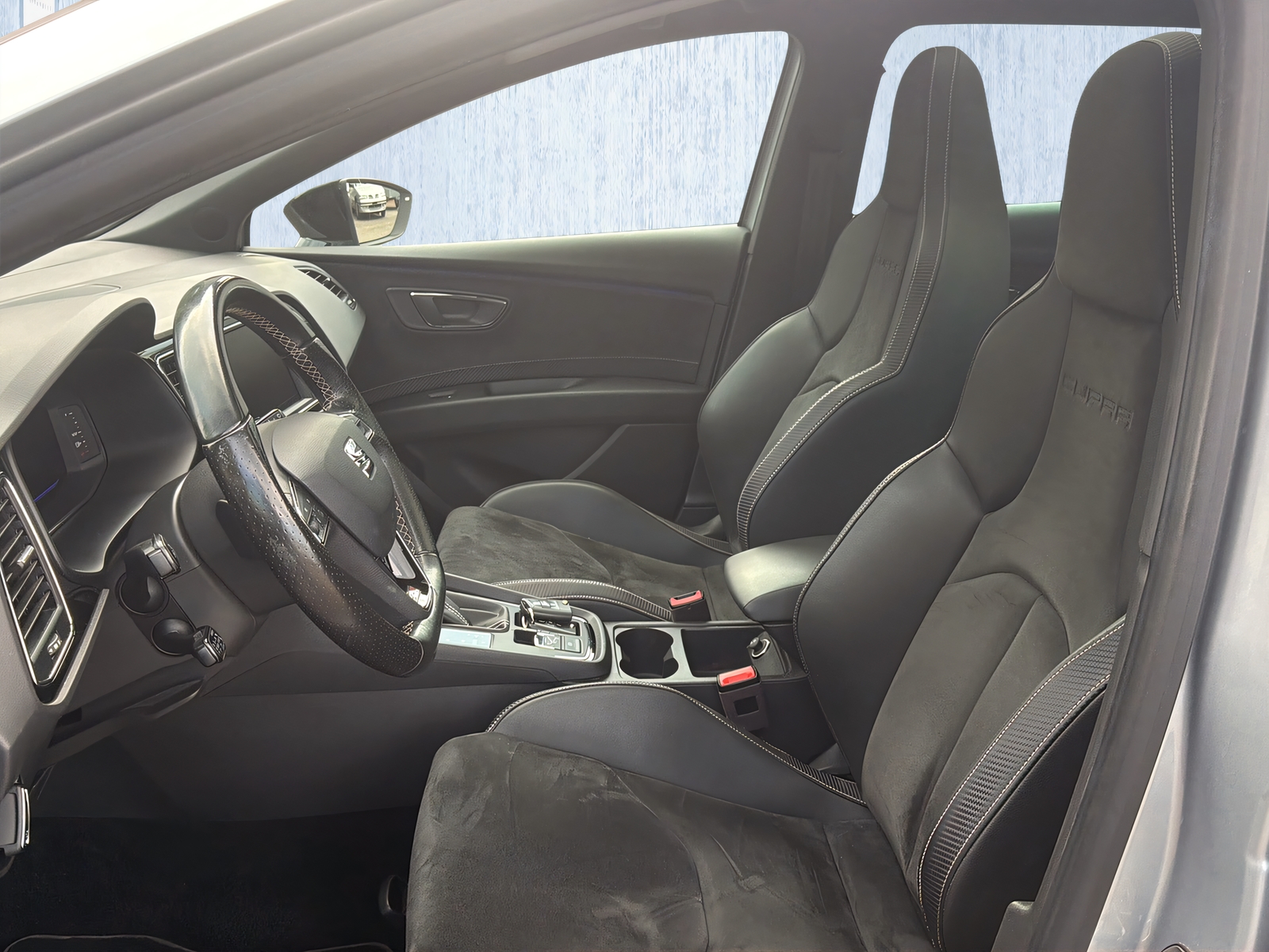 SEAT Leon ST 2.0 TSI Cupra 300 4 Drive DSG-image-9