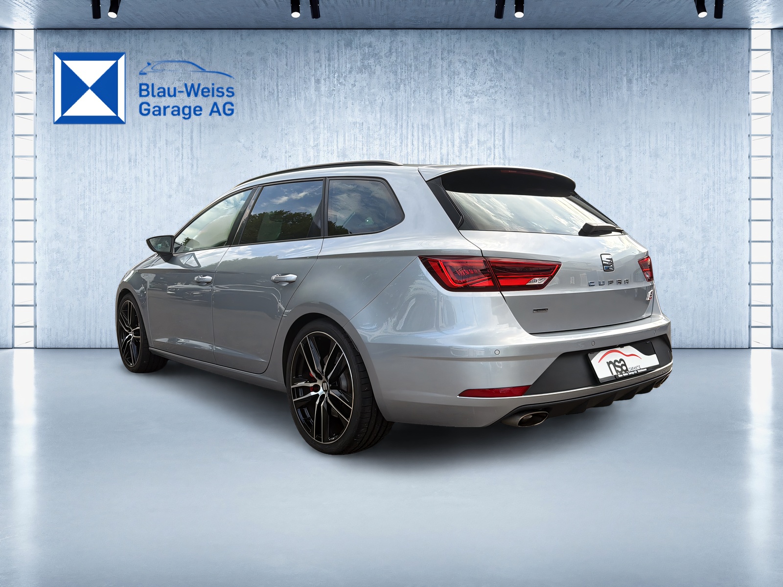 SEAT Leon ST 2.0 TSI Cupra 300 4 Drive DSG-image-6