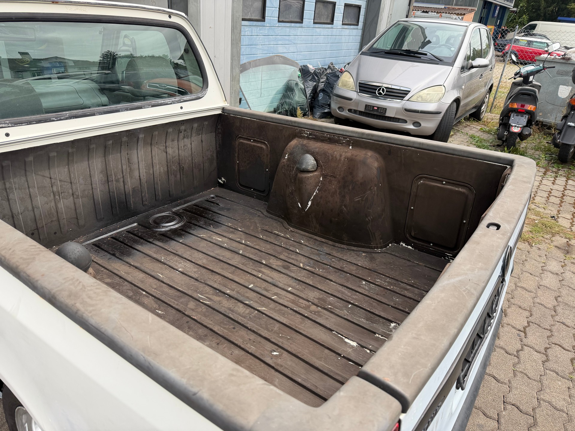 SKODA 136 LXi 1.3 Pick-up-image-4