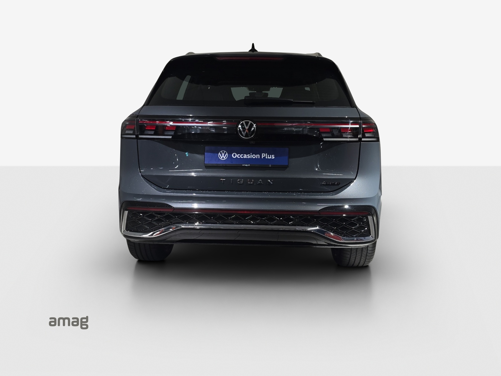 VW Tiguan 2.0 TSI DSG R-Line 4Motion-image-3