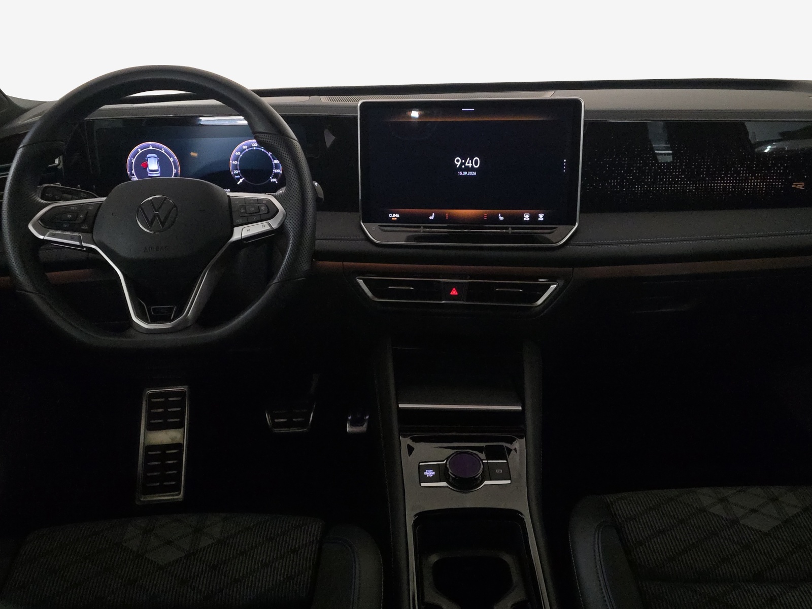 VW Tiguan 2.0 TSI DSG R-Line 4Motion-image-8