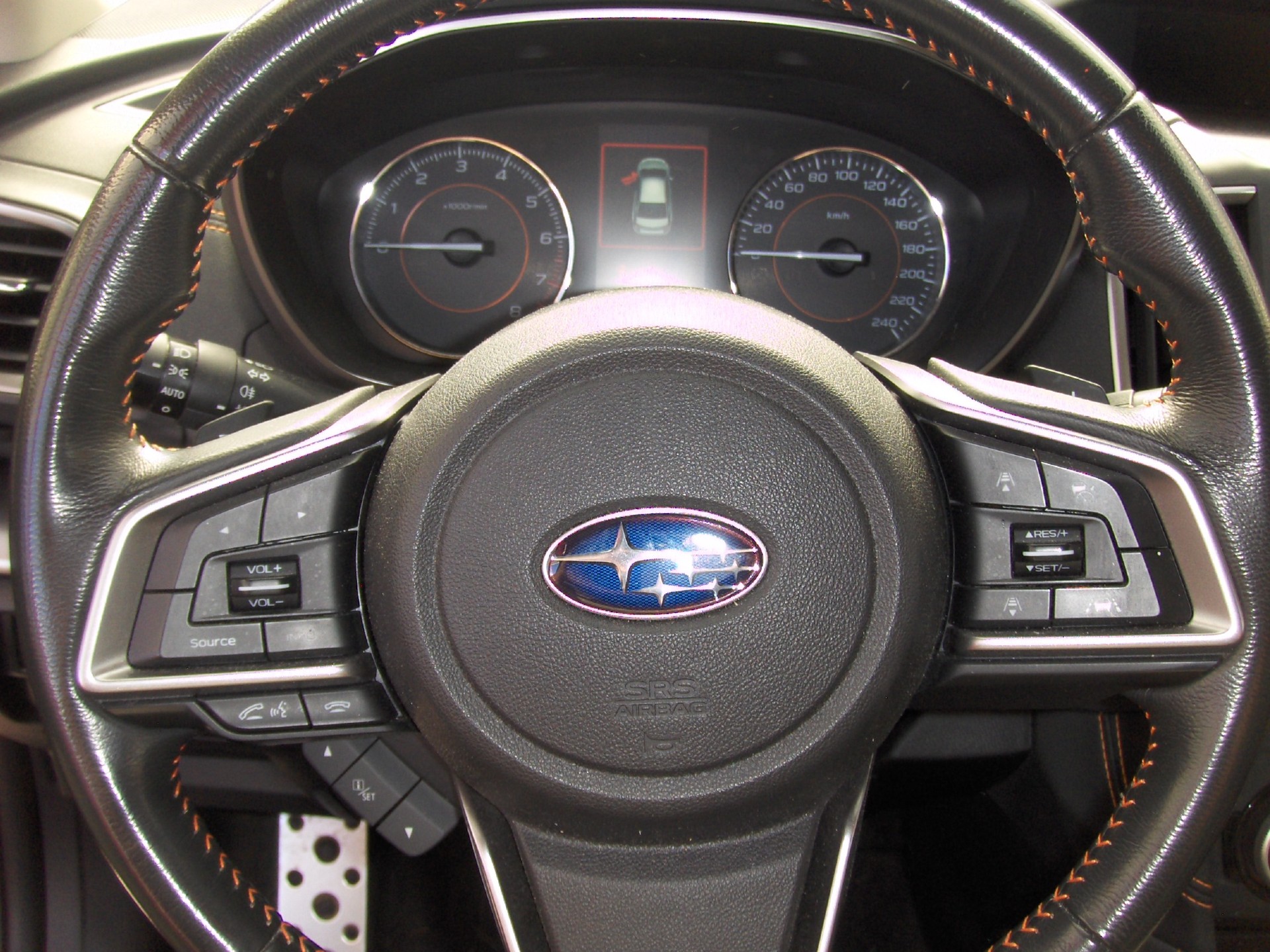 SUBARU XV 2.0 Swiss AWD Lineartronic-image-7