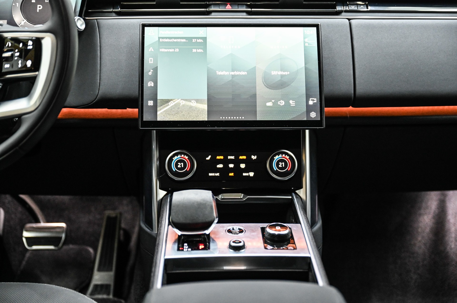 LAND ROVER Range Rover 3.0 TD6 350 HSE-image-25