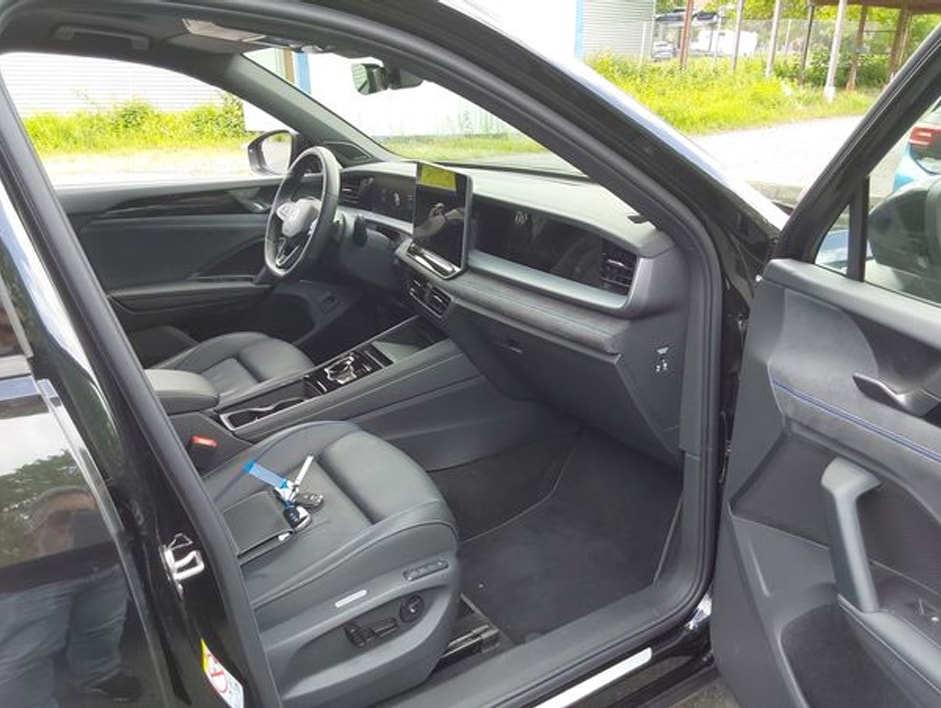 VW Tayron 2.0 TSI R-Line Plus DSG 4Motion mit 5 Jahre 100tkm VW Werksgarantie-image-12