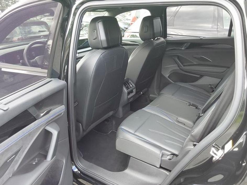 VW Tayron 2.0 TSI R-Line Plus DSG 4Motion mit 5 Jahre 100tkm VW Werksgarantie-image-11