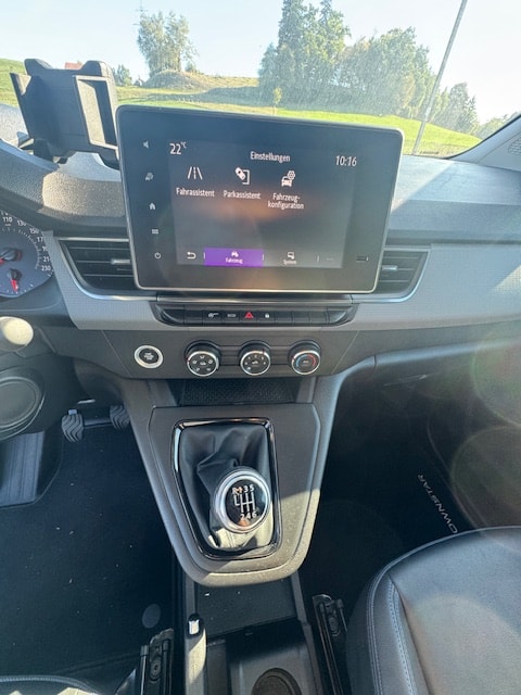 NISSAN Townstar 1.3 DIG-T L1 N-Connecta **Top Ausstattung**Top gepflegt**-image-10