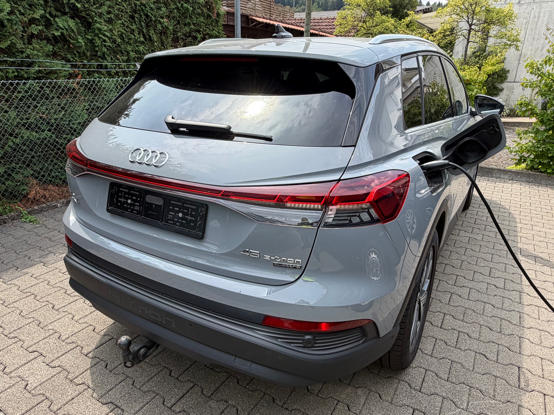 AUDI 45 quattro-image-1