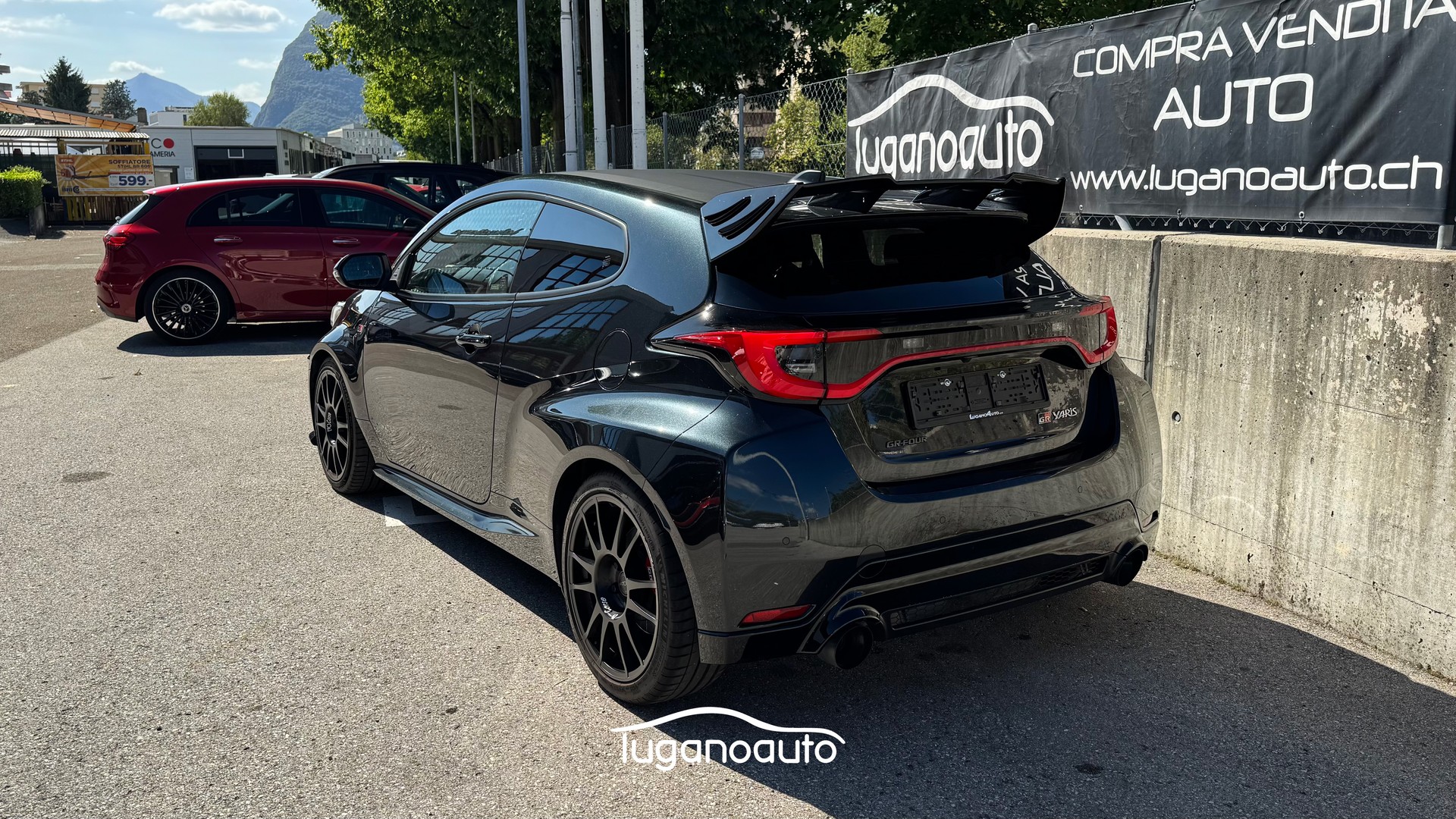 TOYOTA Yaris 1.6 GR Sport A-image-3