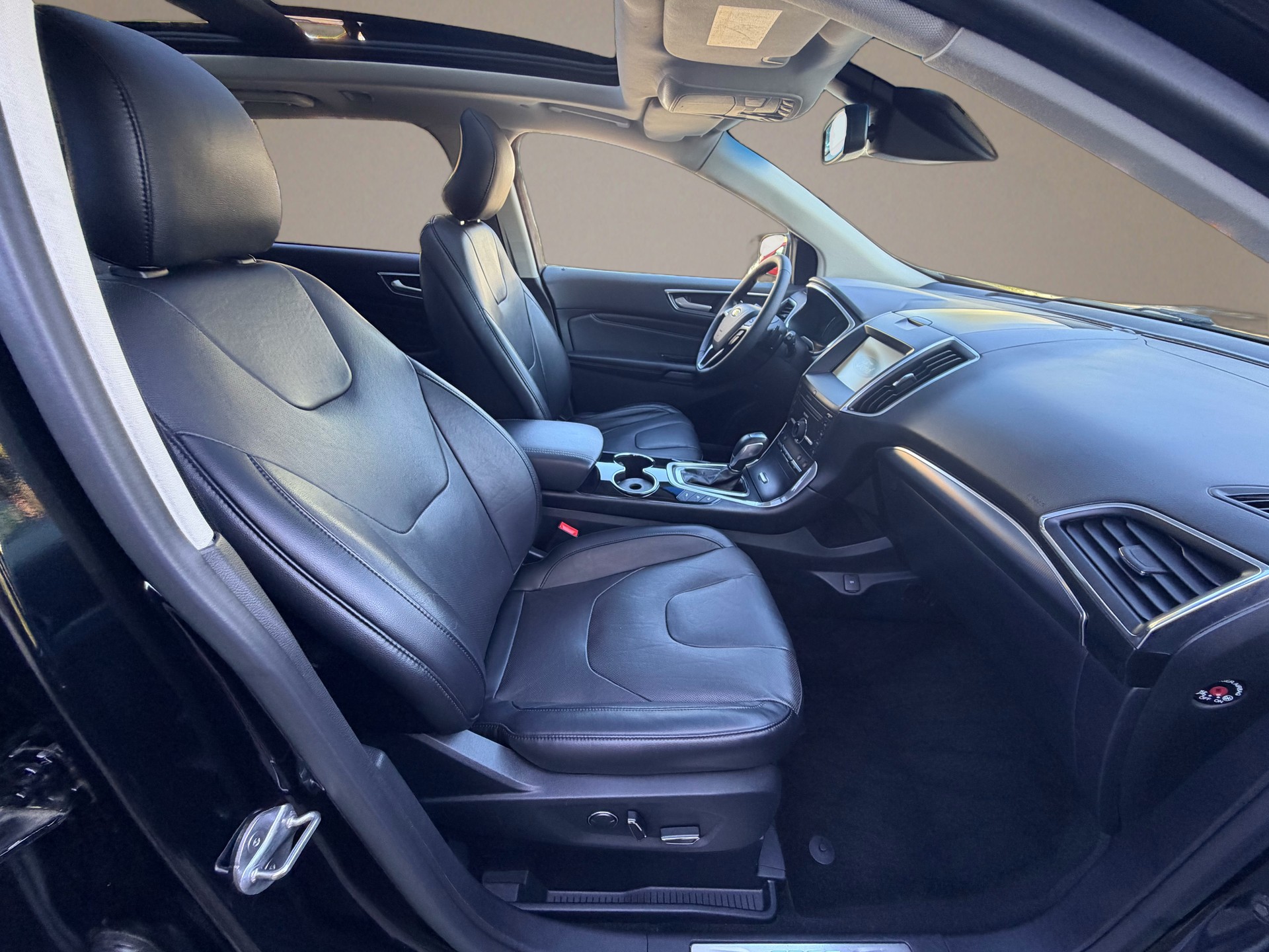 FORD Edge 2.0 TDCi Titanium 4WD PowerShift-image-10