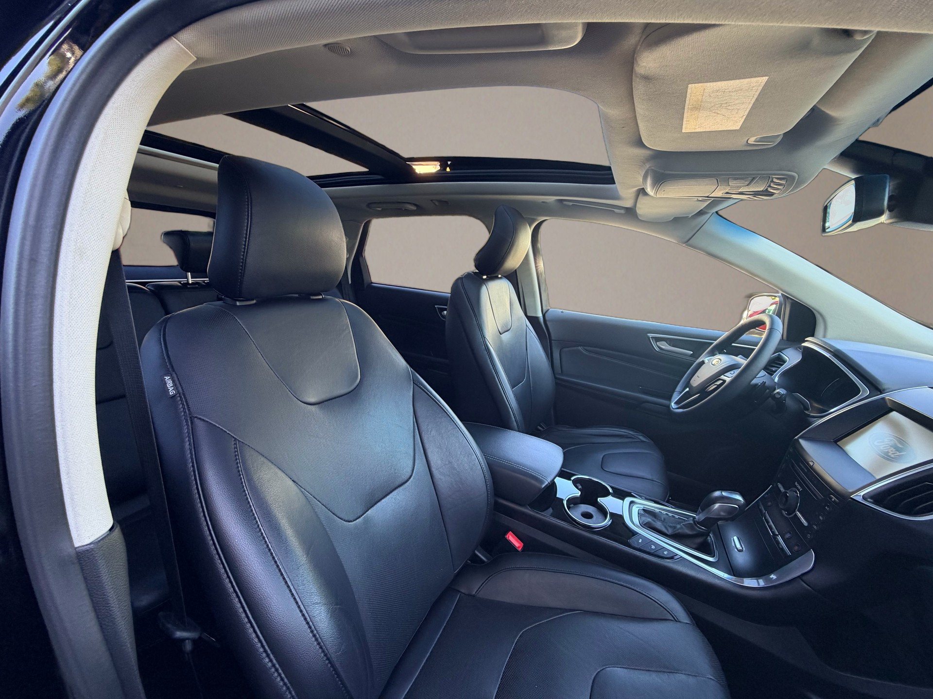 FORD Edge 2.0 TDCi Titanium 4WD PowerShift-image-12