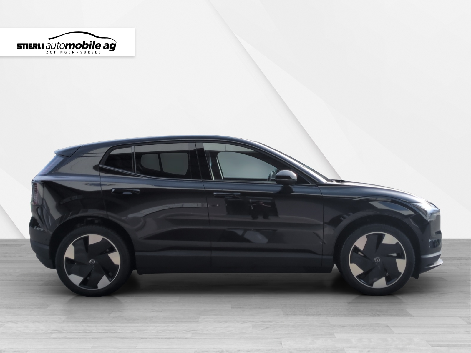 VOLVO EX 30 E60 Twin Ultra Performance AWD-showroom-element-3