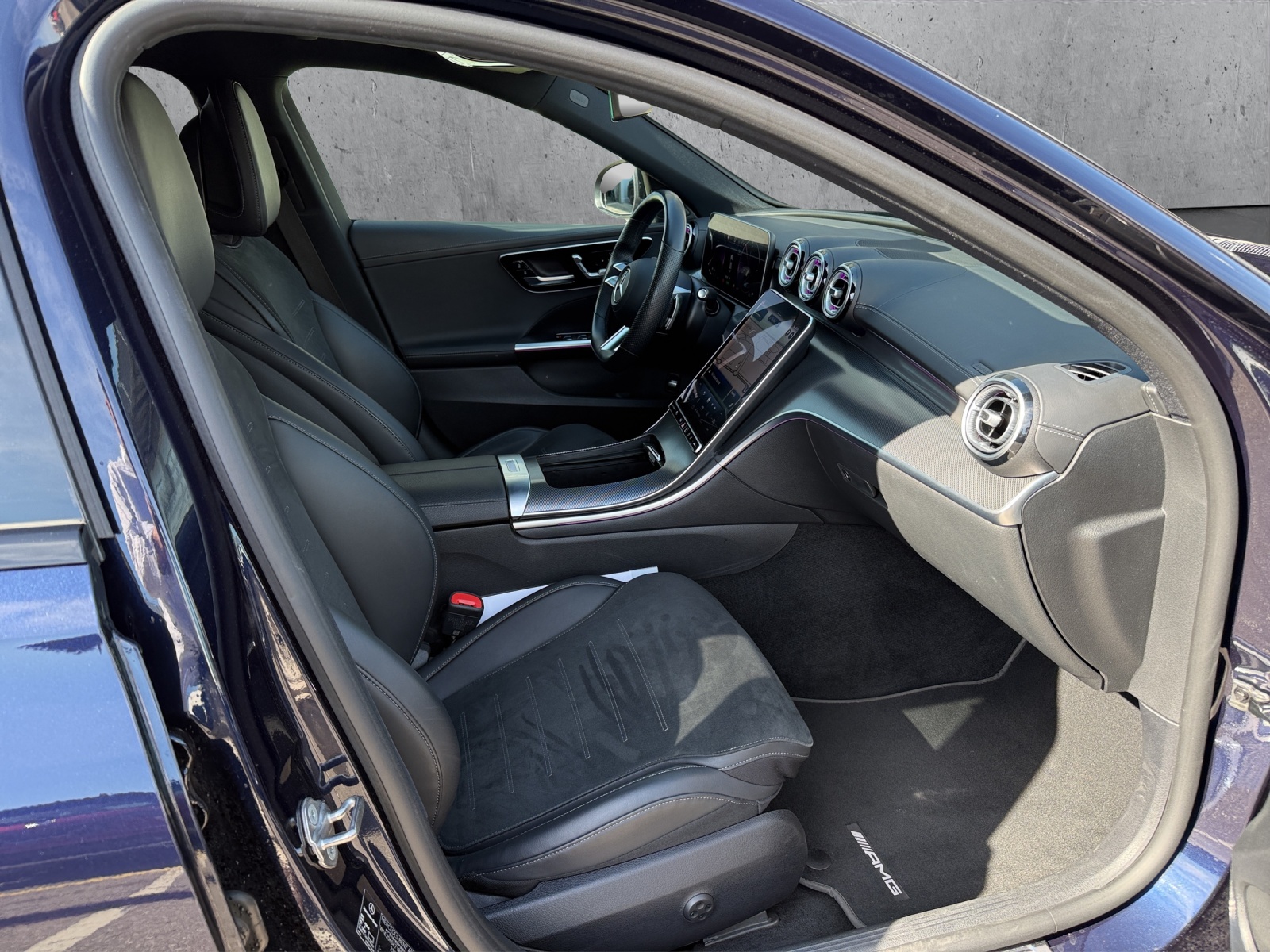 MERCEDES-BENZ C-Klasse W206 C 300 AMG Line 4matic-image-16