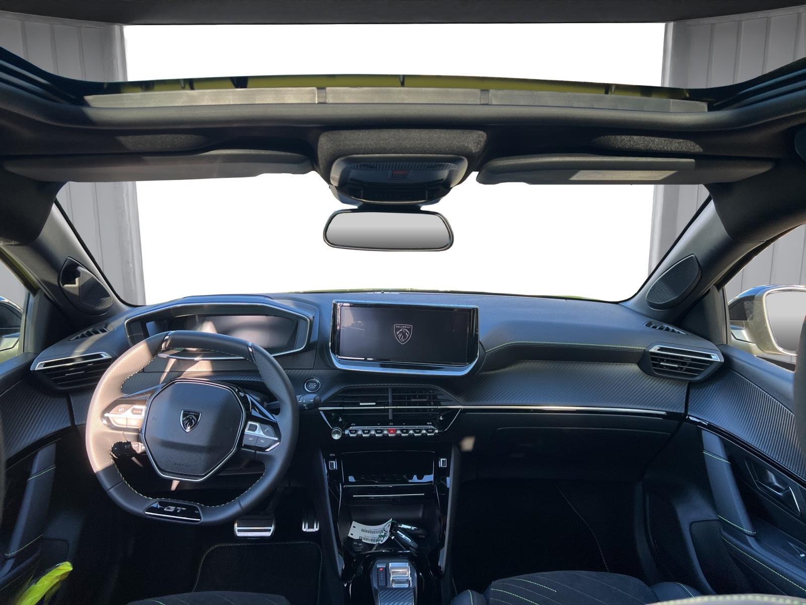 PEUGEOT 208 1.2 Hybrid 145 GT Exclusive-image-8