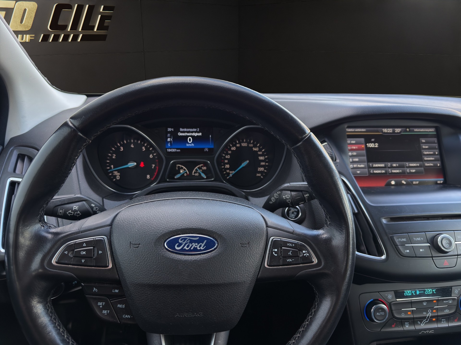 FORD Focus 1.5 SCTi Titanium-image-13