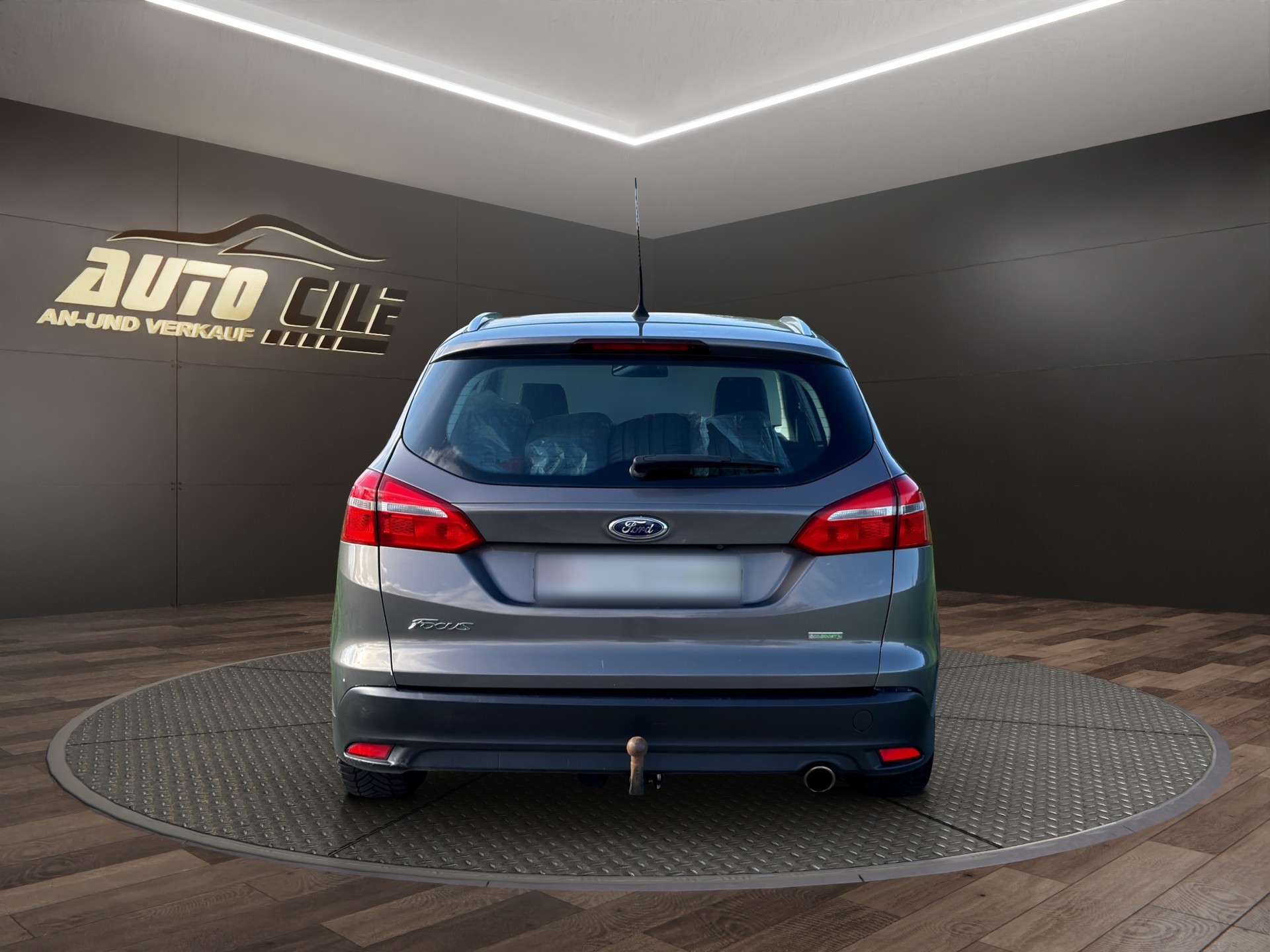 FORD Focus 1.5 SCTi Titanium-image-6