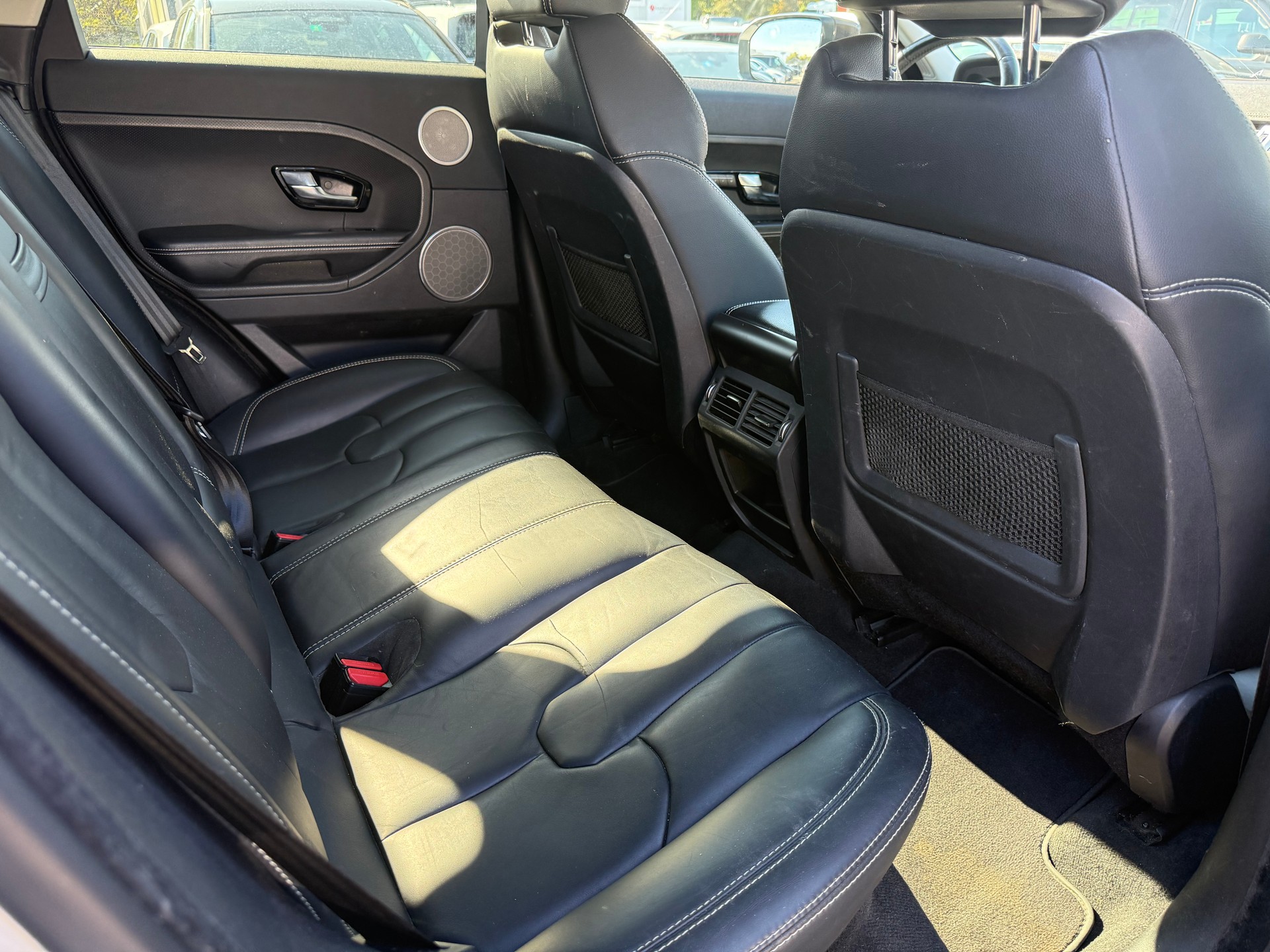 LAND ROVER Range Rover Evoque 2.2 SD4 Dynamic AT6-image-10