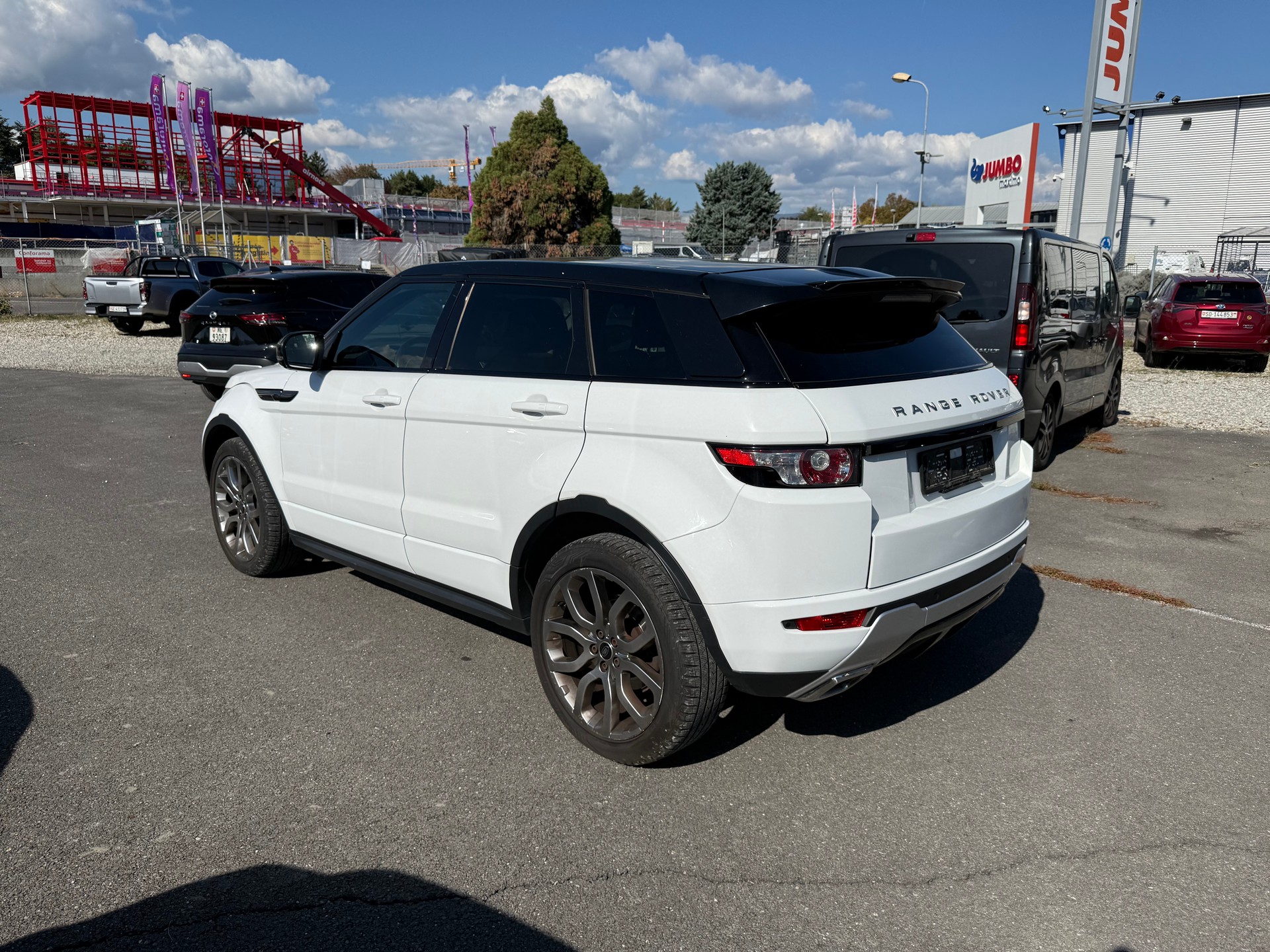 LAND ROVER Range Rover Evoque 2.2 SD4 Dynamic AT6-image-2