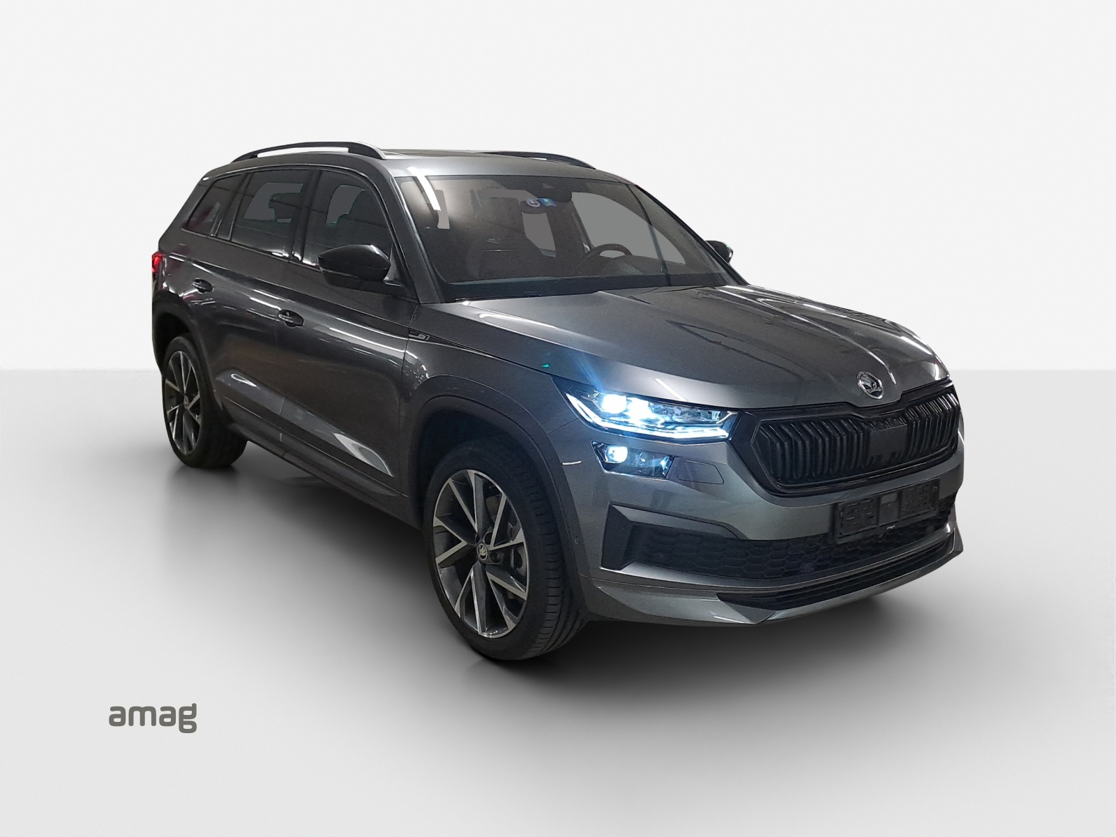 SKODA Kodiaq 2.0 TSI 4x4 SportLine-image-5