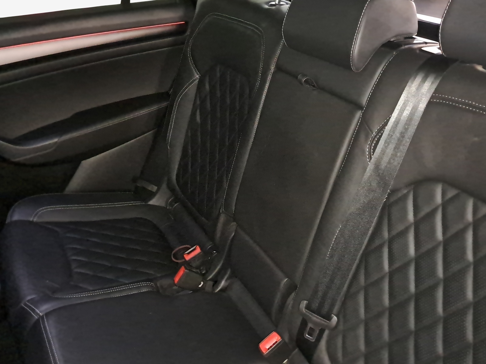 SKODA Kodiaq 2.0 TSI 4x4 SportLine-image-11