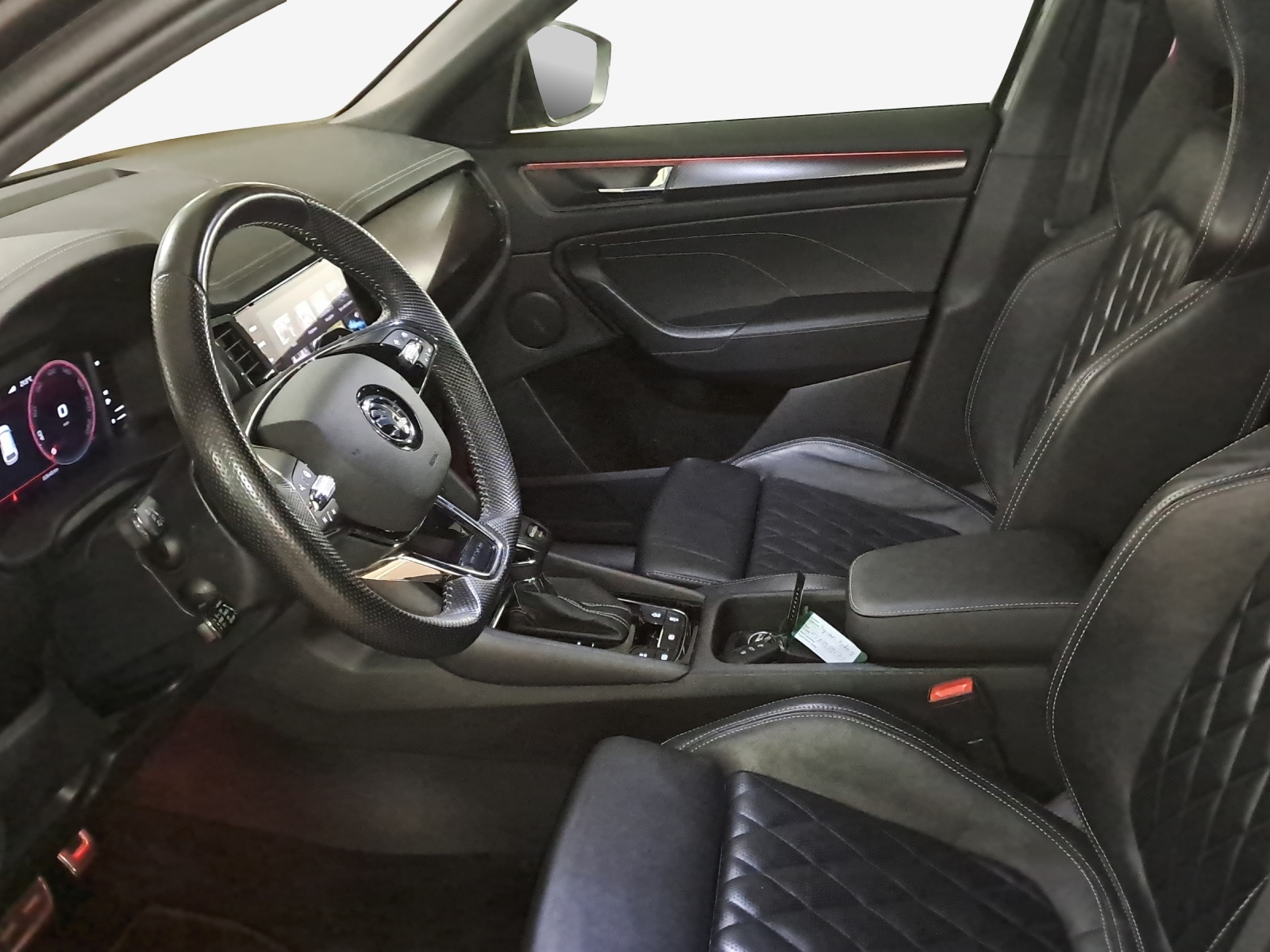 SKODA Kodiaq 2.0 TSI 4x4 SportLine-image-7