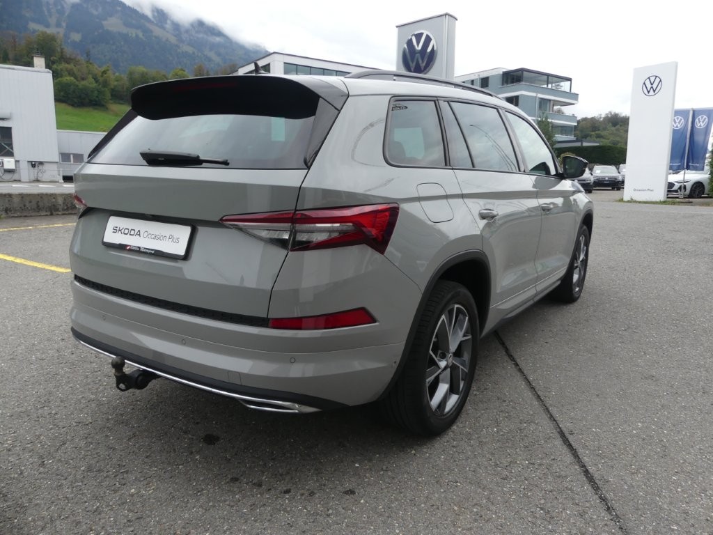 SKODA Kodiaq 2.0 TSI 4x4 SportLine-image-3