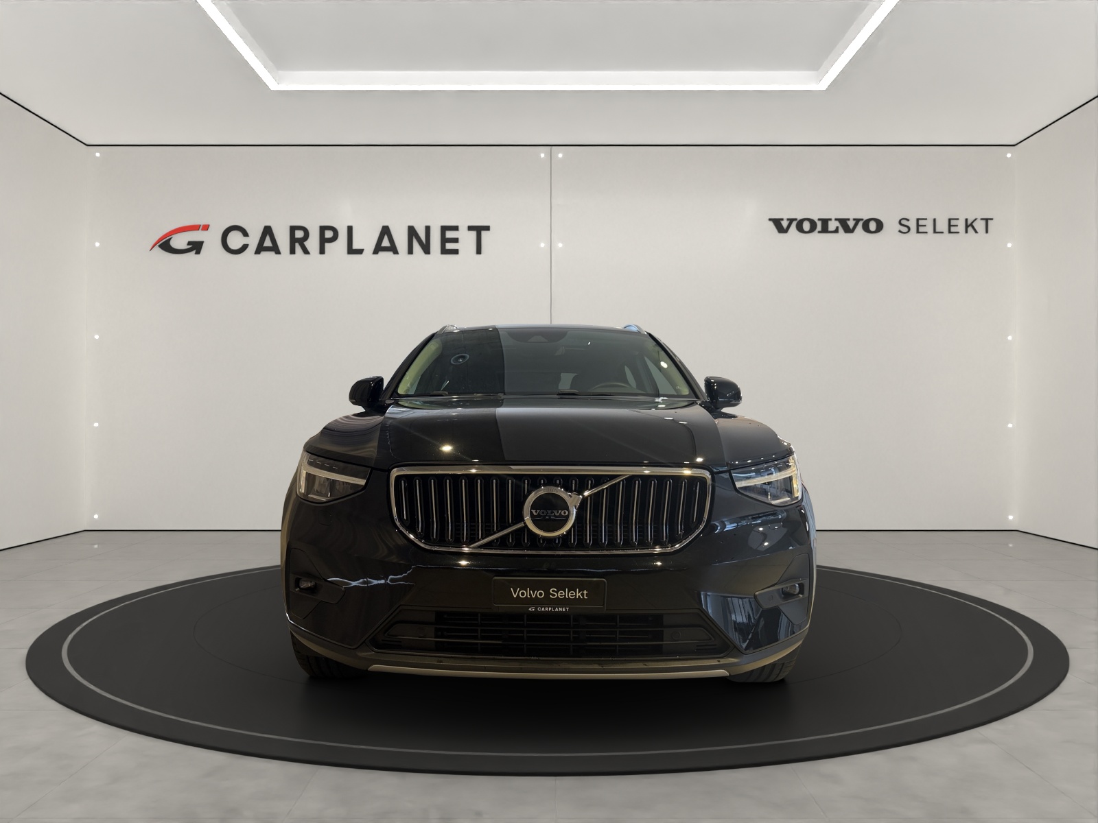 VOLVO XC40 1.5 T5 PiH Ultimate Bright-image-3