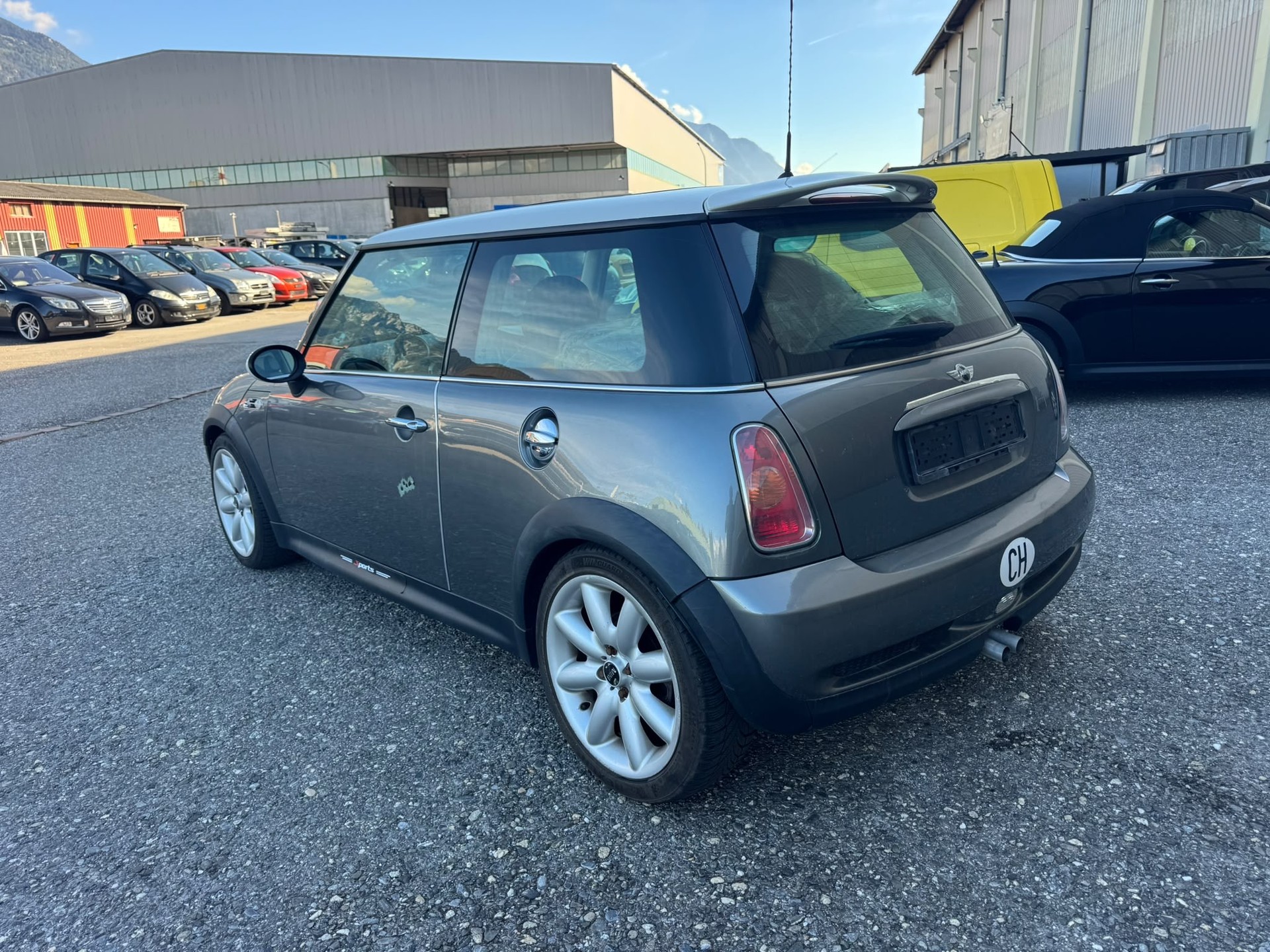 MINI Mini Cooper S-image-5