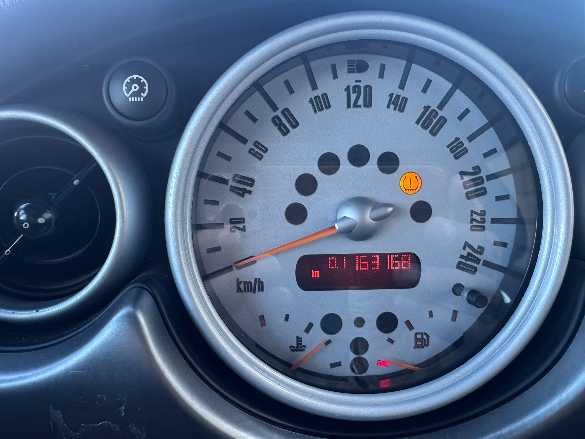 MINI Mini Cooper S-image-12
