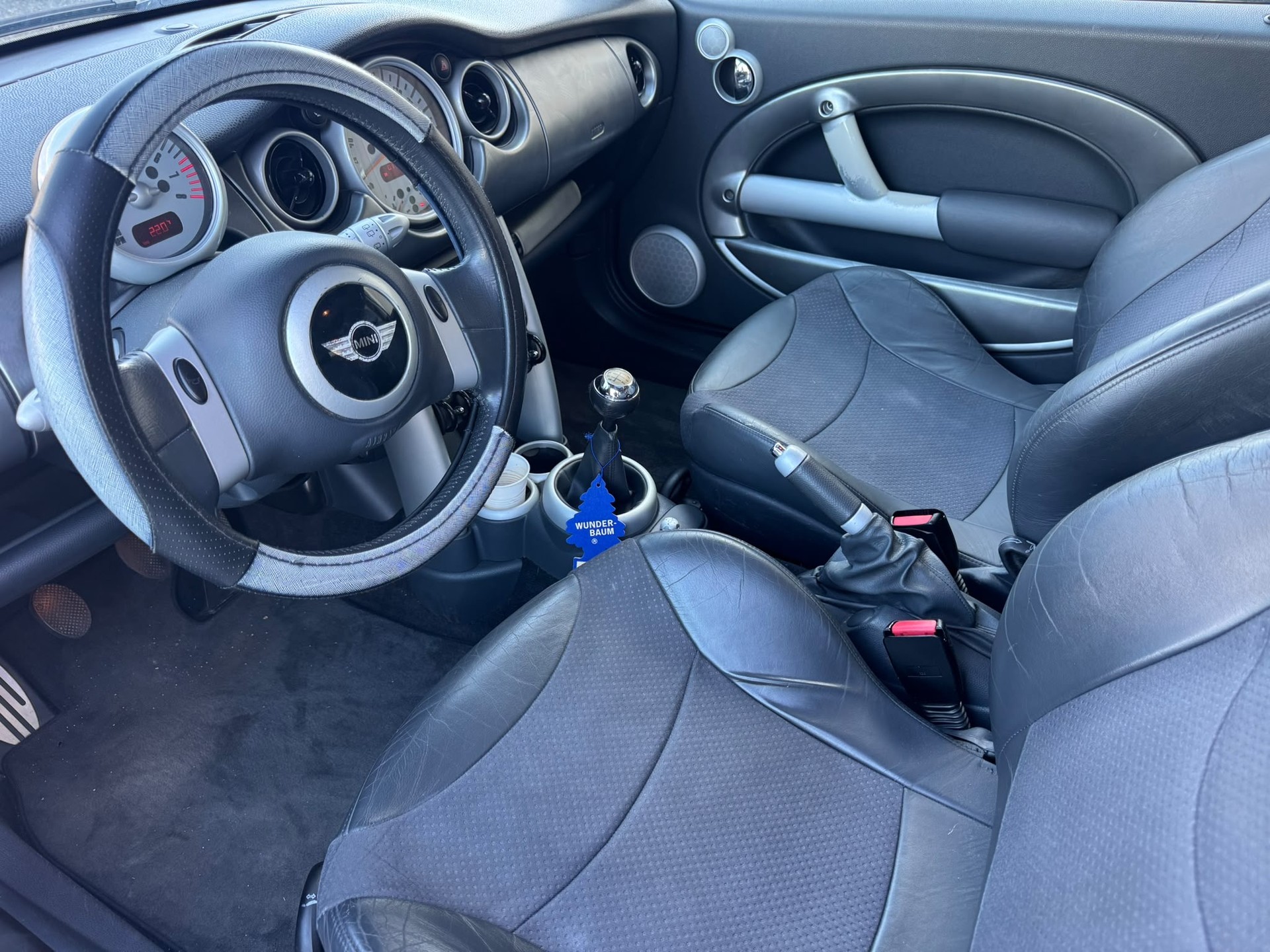 MINI Mini Cooper S-image-9