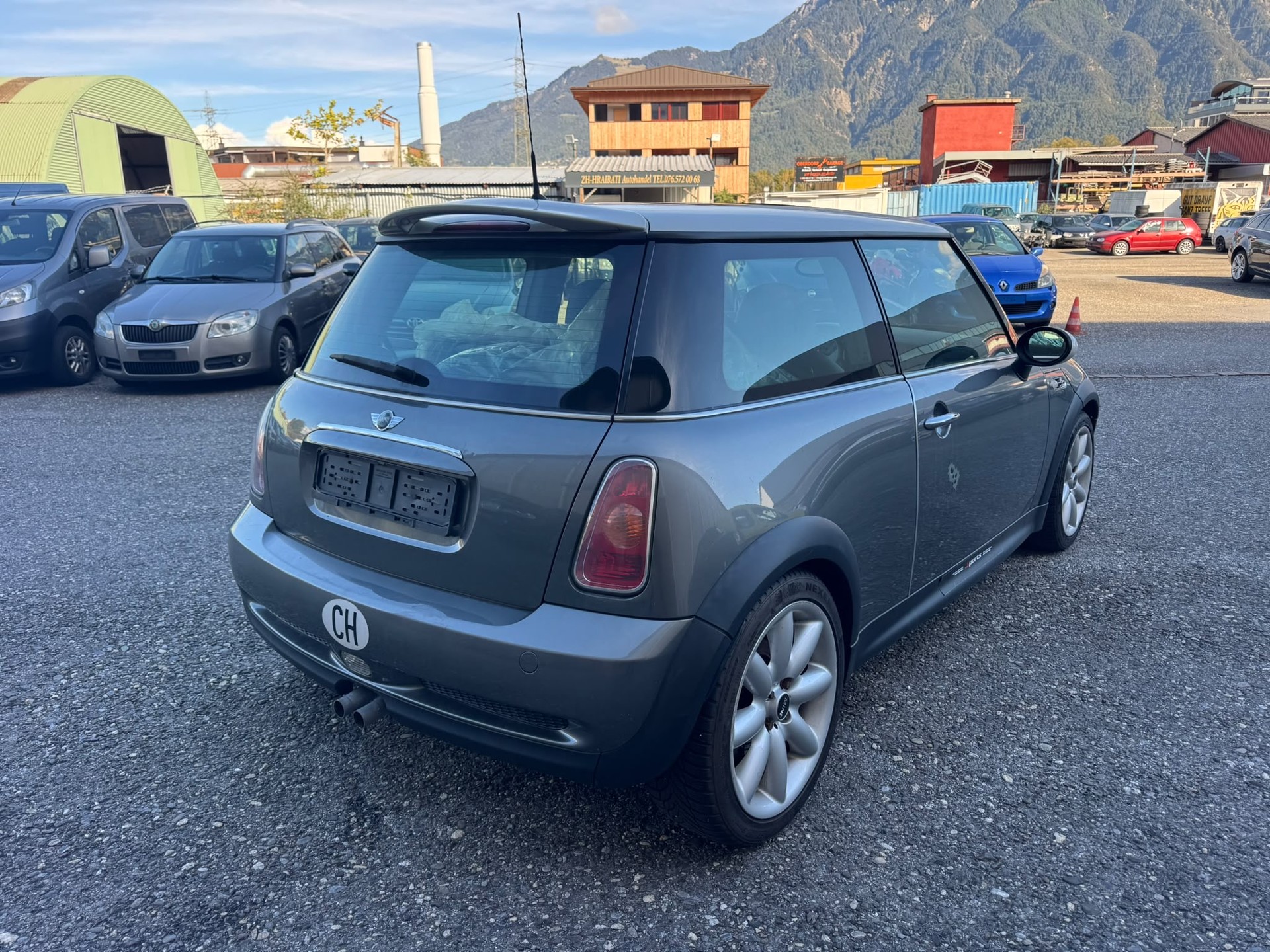 MINI Mini Cooper S-image-3