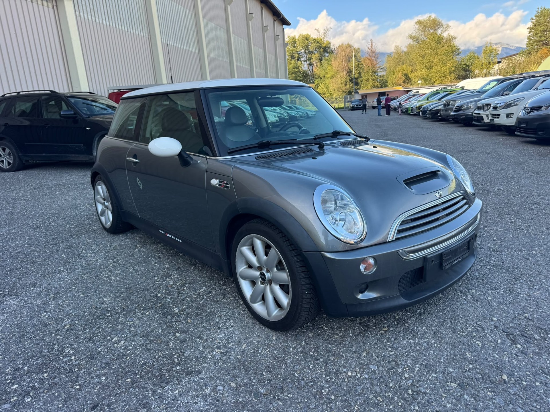 MINI Mini Cooper S-image-1