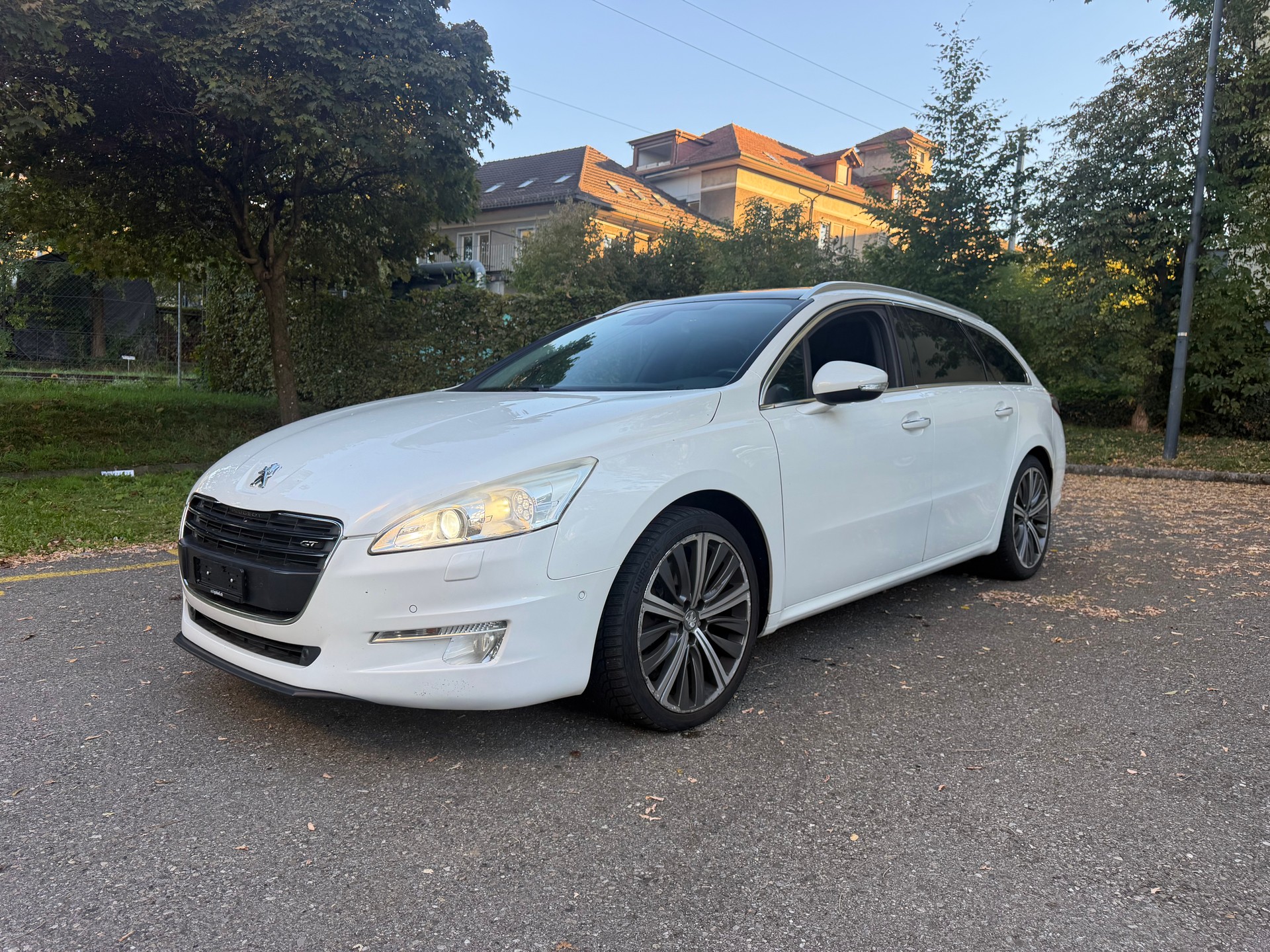 PEUGEOT 508 SW 2.2 HDI GT Automatic-image-0