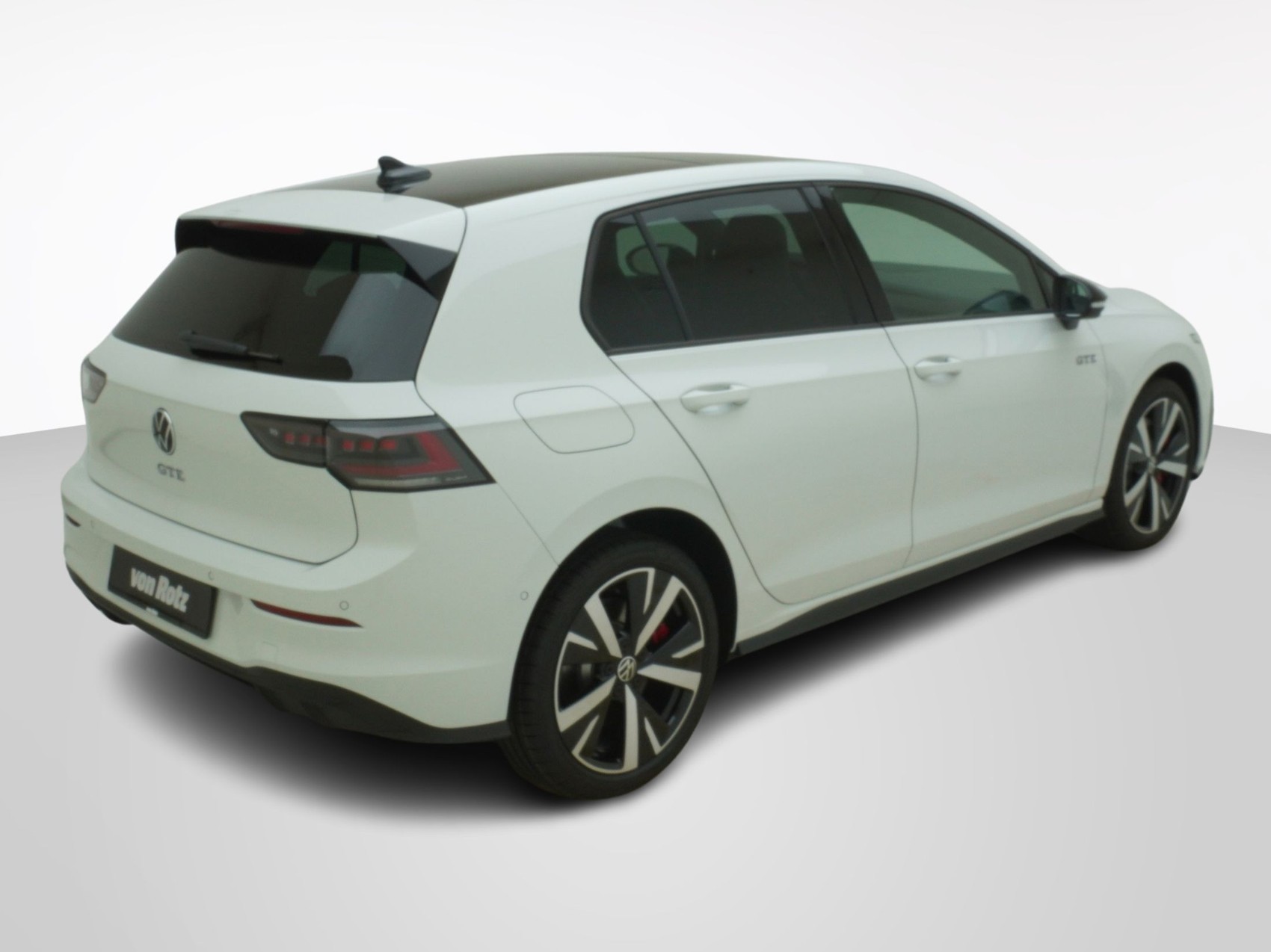 VW Golf VIII 1.5 TSI Plug-in-Hybrid GTE DSG-image-5
