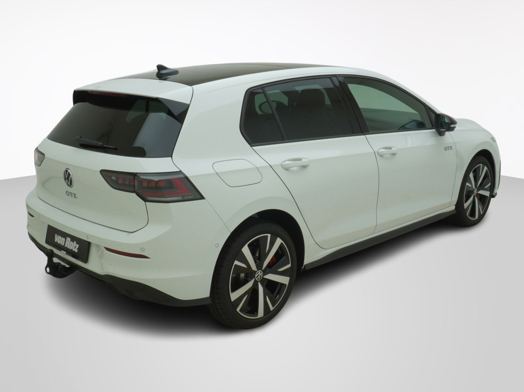 VW Golf VIII 1.5 TSI Plug-in-Hybrid GTE DSG-image-4