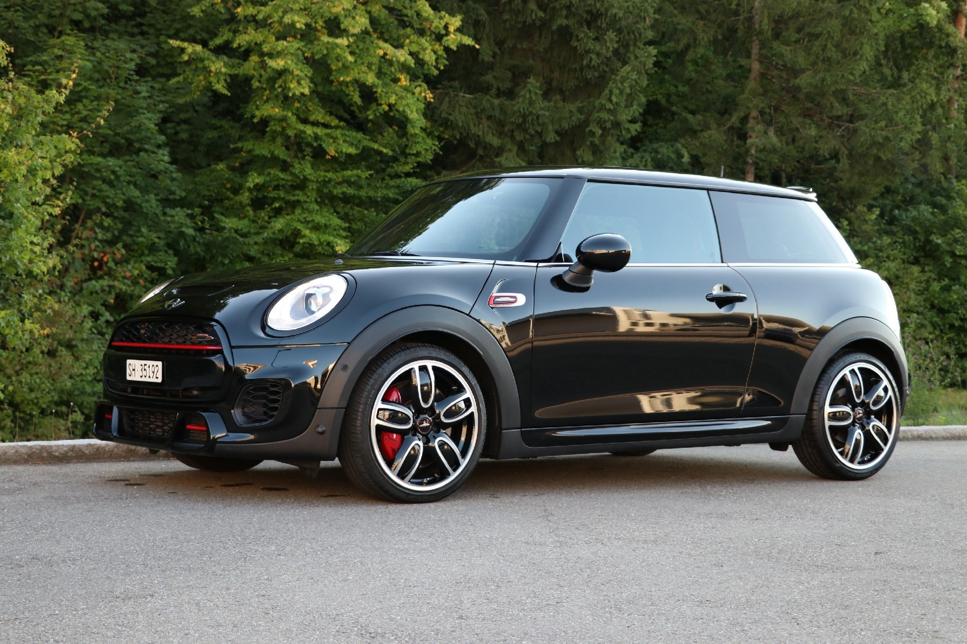 MINI Cooper John Cooper Works Steptronic-image-6