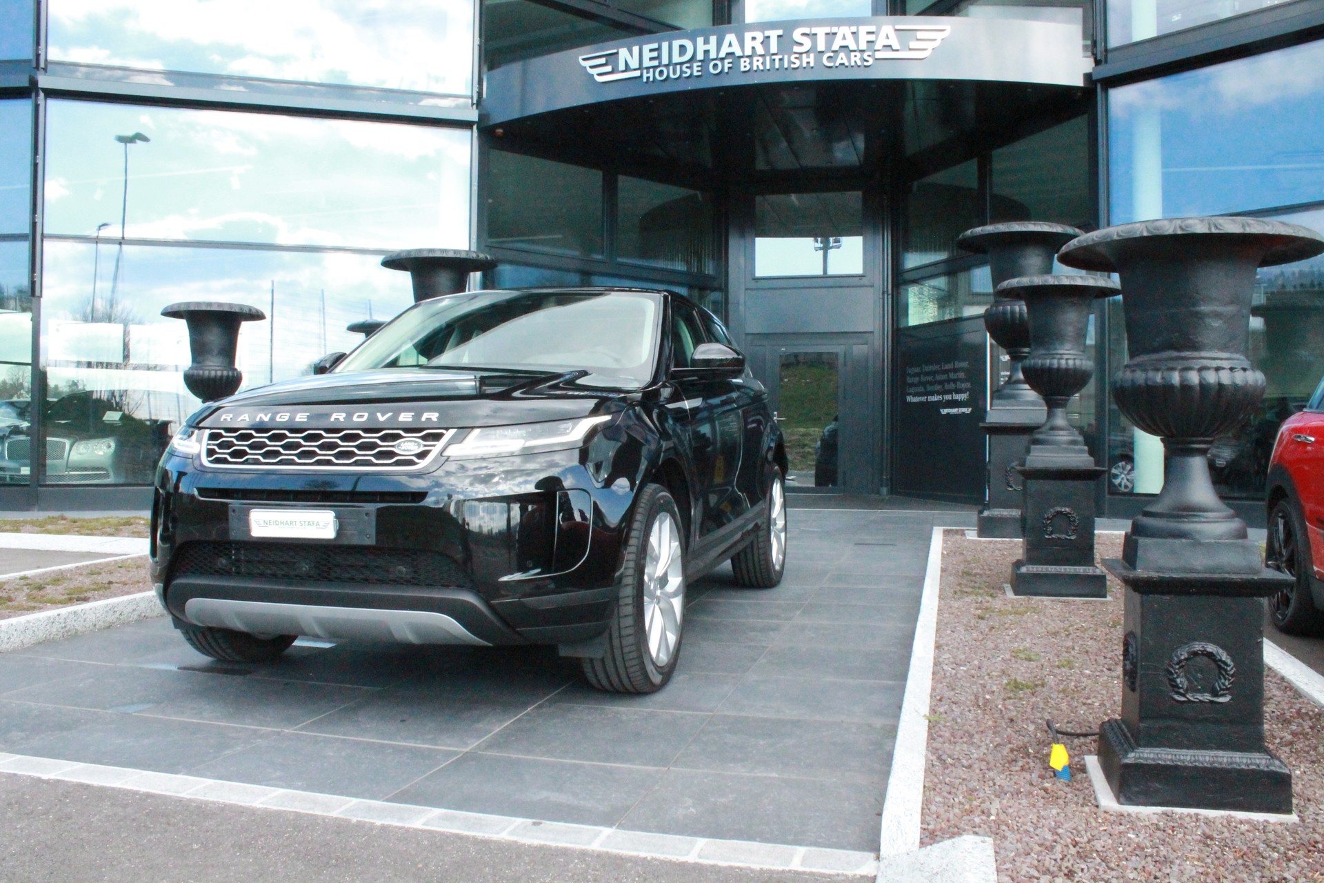 LAND ROVER Range Rover Evoque P 250 SE AT9-image-0