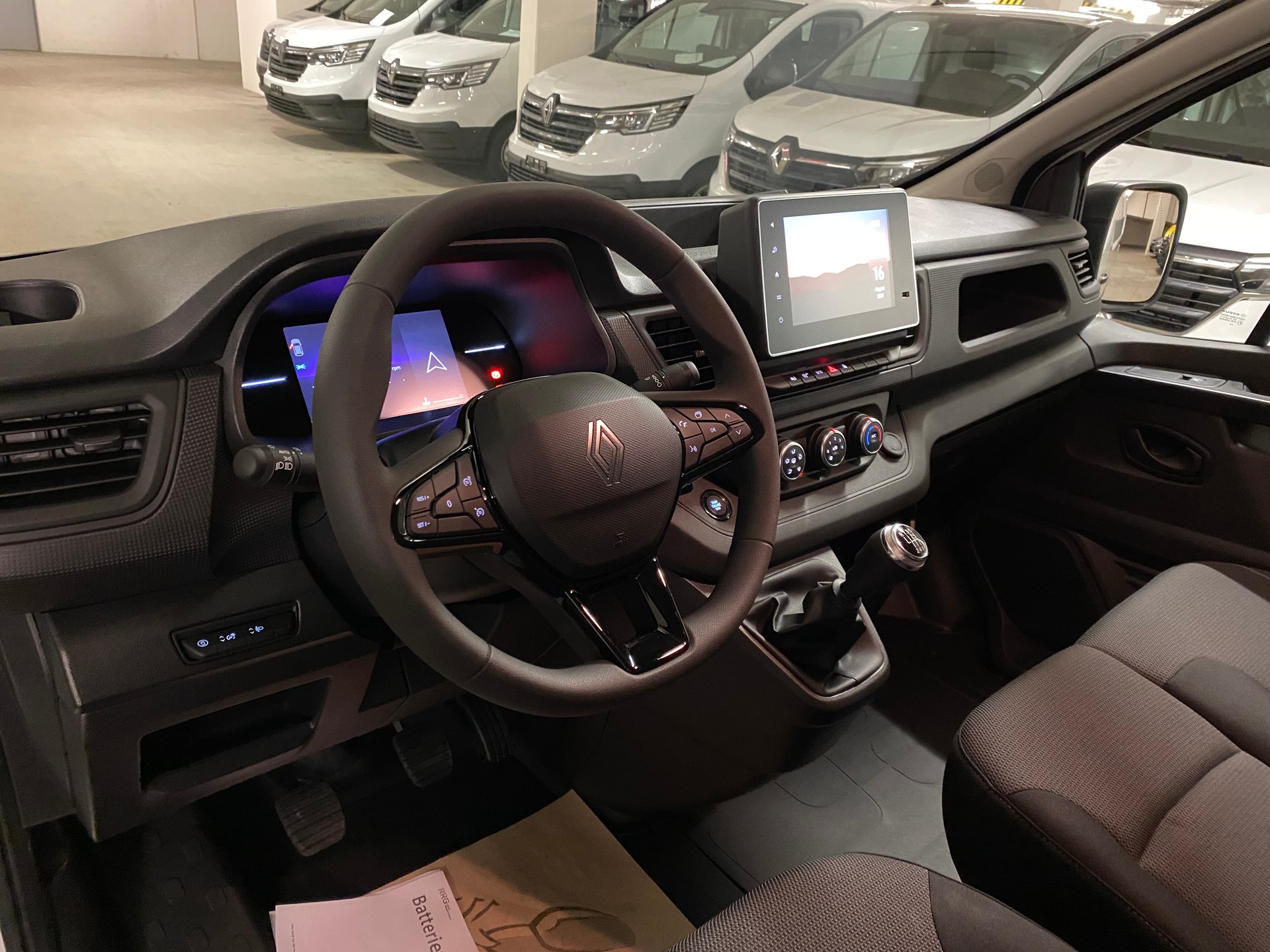 RENAULT Trafic 2.0 Blue dCi110 Advance L2H1 EN-image-10