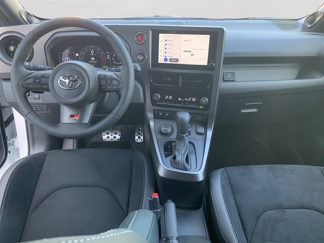 TOYOTA Yaris 1.6 GR Sport A-image-10