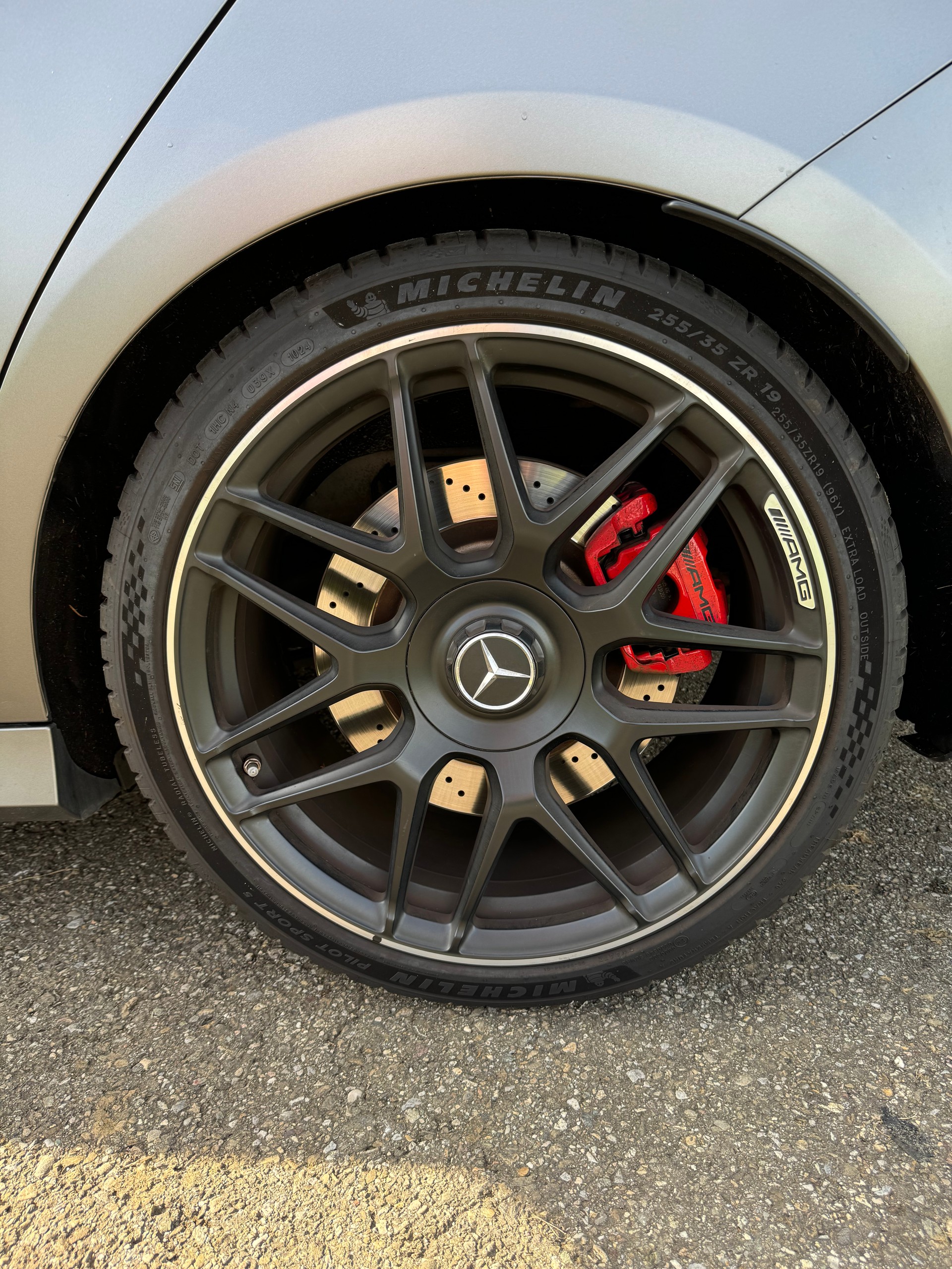 MERCEDES-BENZ CLA 45 S AMG 4Matic+ 8G-DCT-image-4
